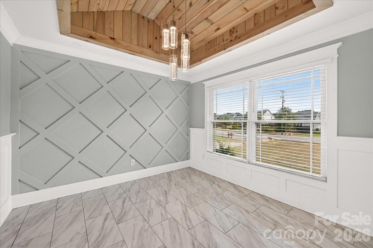 Single Family Residence at 2519 Matthews Mint Hill Road, Matthews, photo 15 of 44