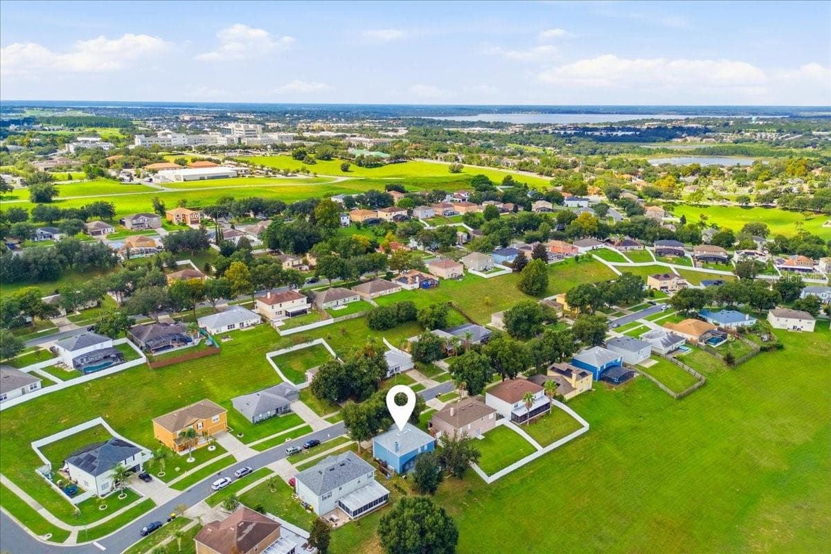 Single Family Residence at 2036 COUNTRY BROOK AVE, CLERMONT, photo 43 of 52