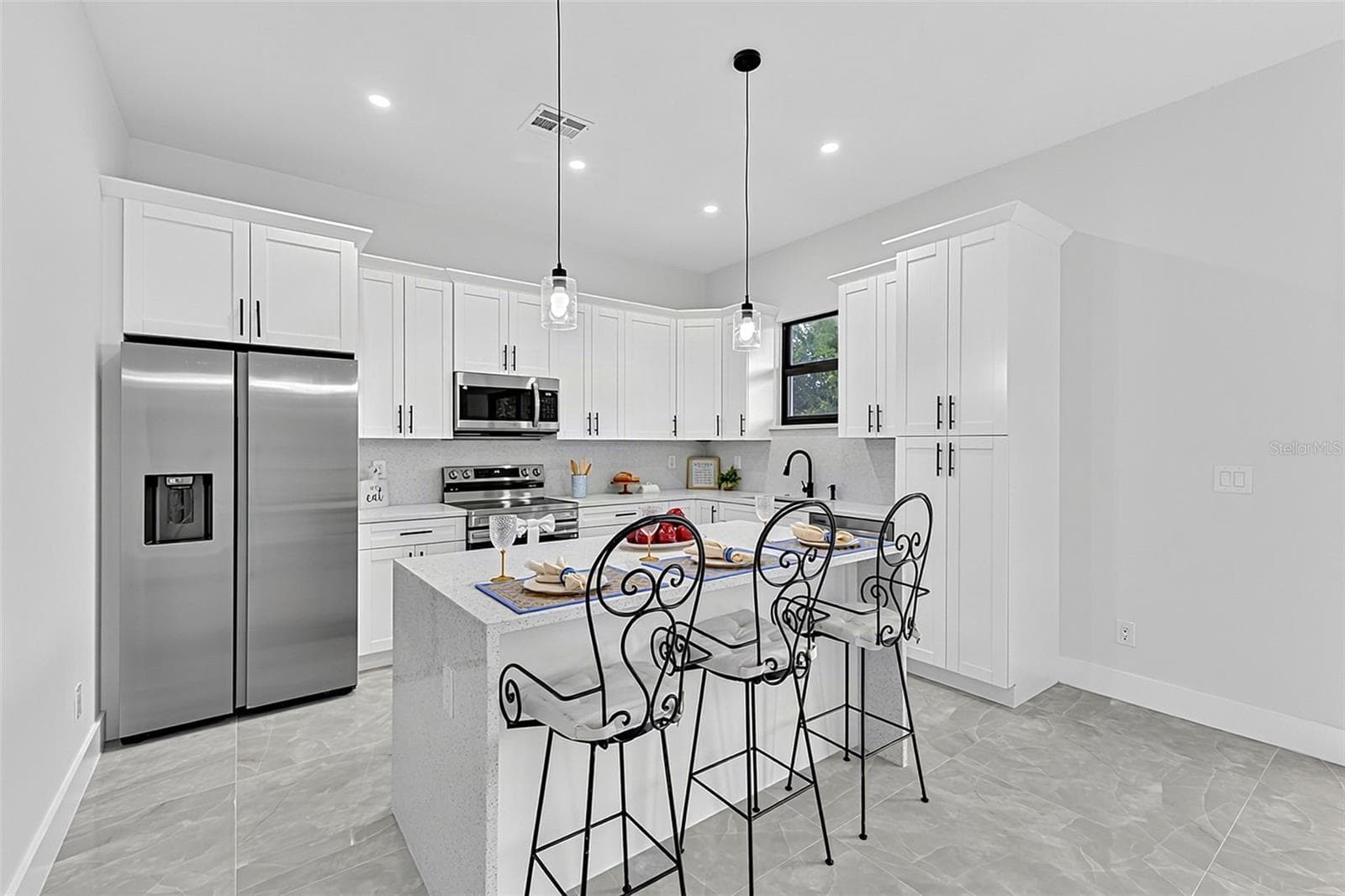 Single Family Residence at 13332 BOABADILLA LN, PORT CHARLOTTE, photo 10 of 58