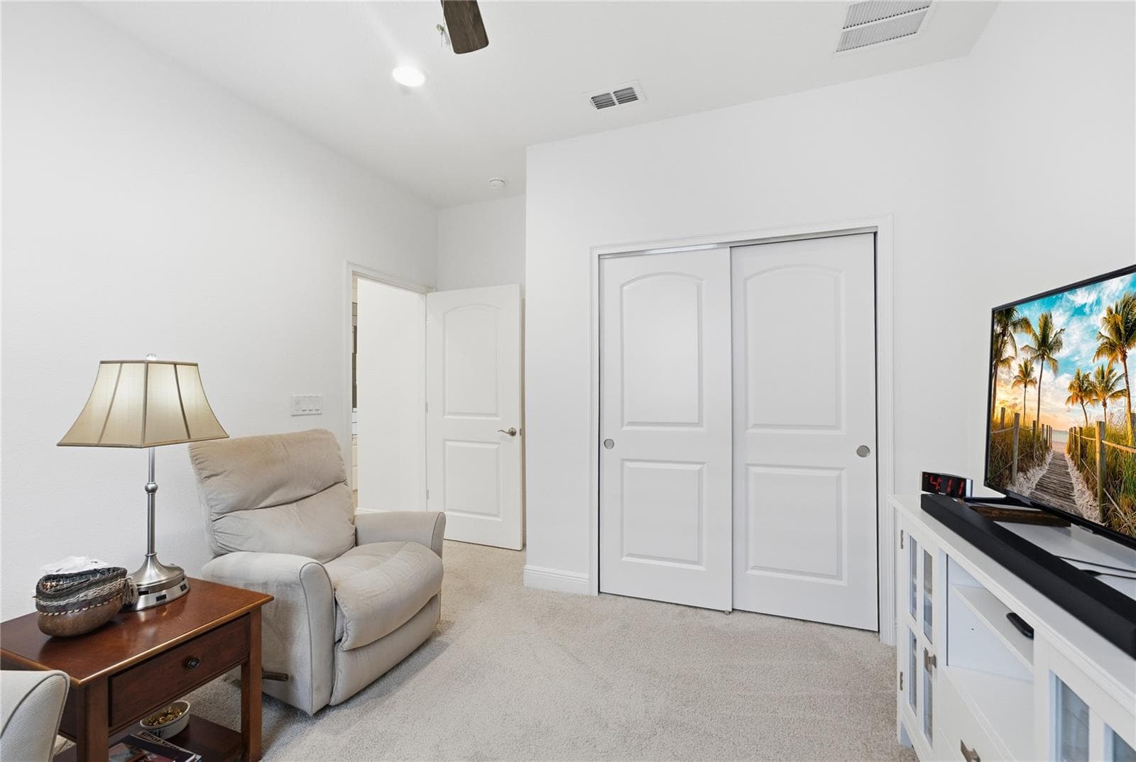 Single Family Residence at 7669 FIVE OAKS DR, HARMONY, photo 29 of 52
