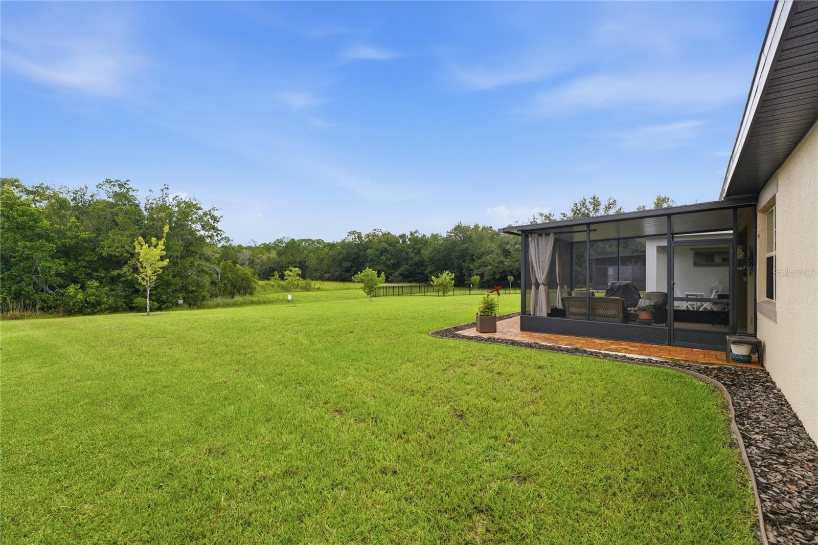 Single Family Residence at 7669 FIVE OAKS DR, HARMONY, photo 11 of 52
