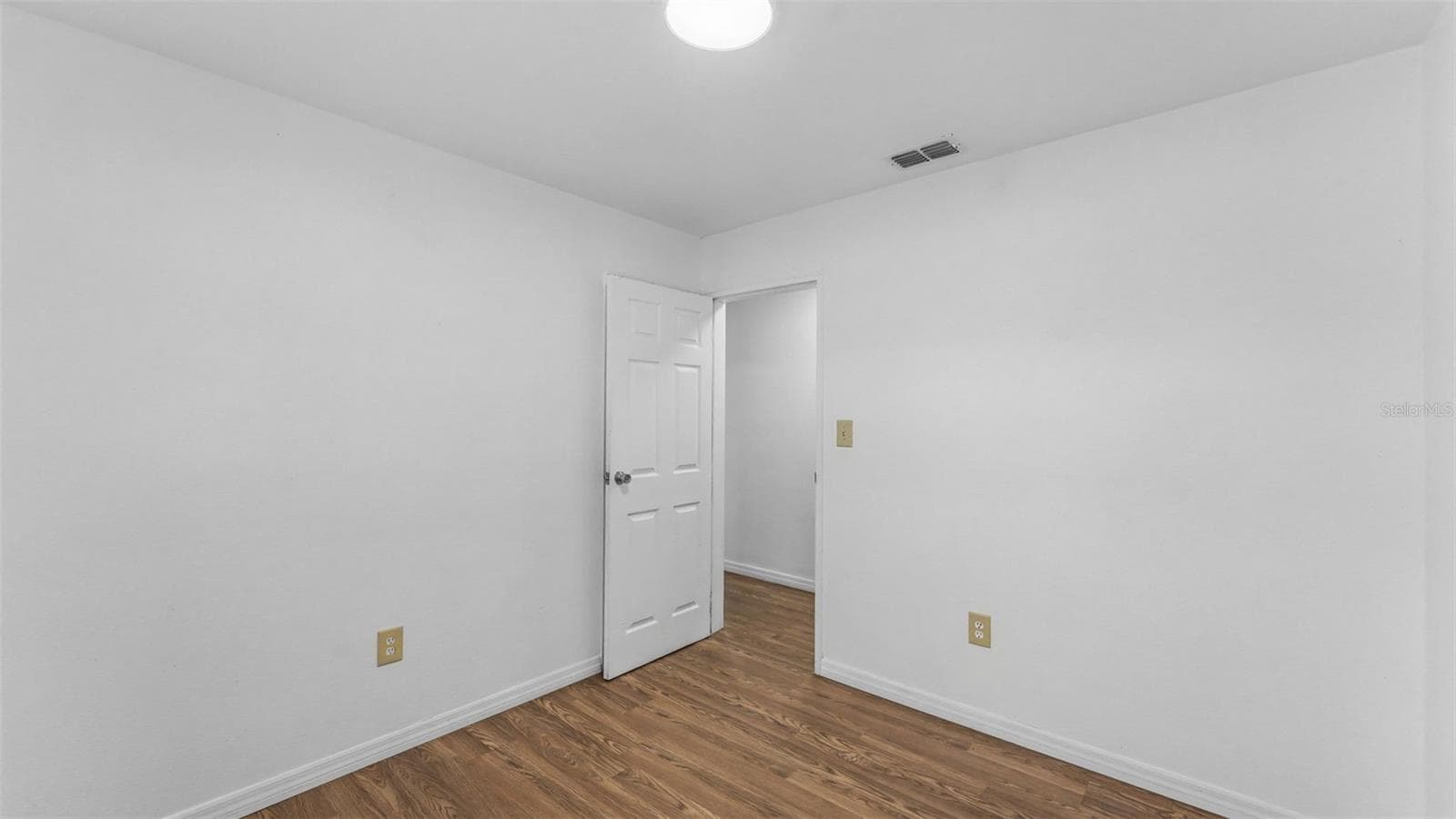 Single Family Residence at 1805 ELK DR, LAKELAND, photo 18 of 36