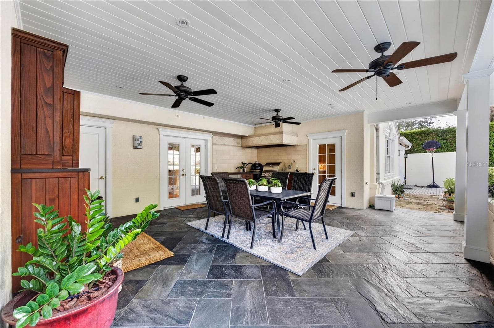 Covered Porch with Summer Kitchen - 1221 DORCHESTER ST, ORLANDO