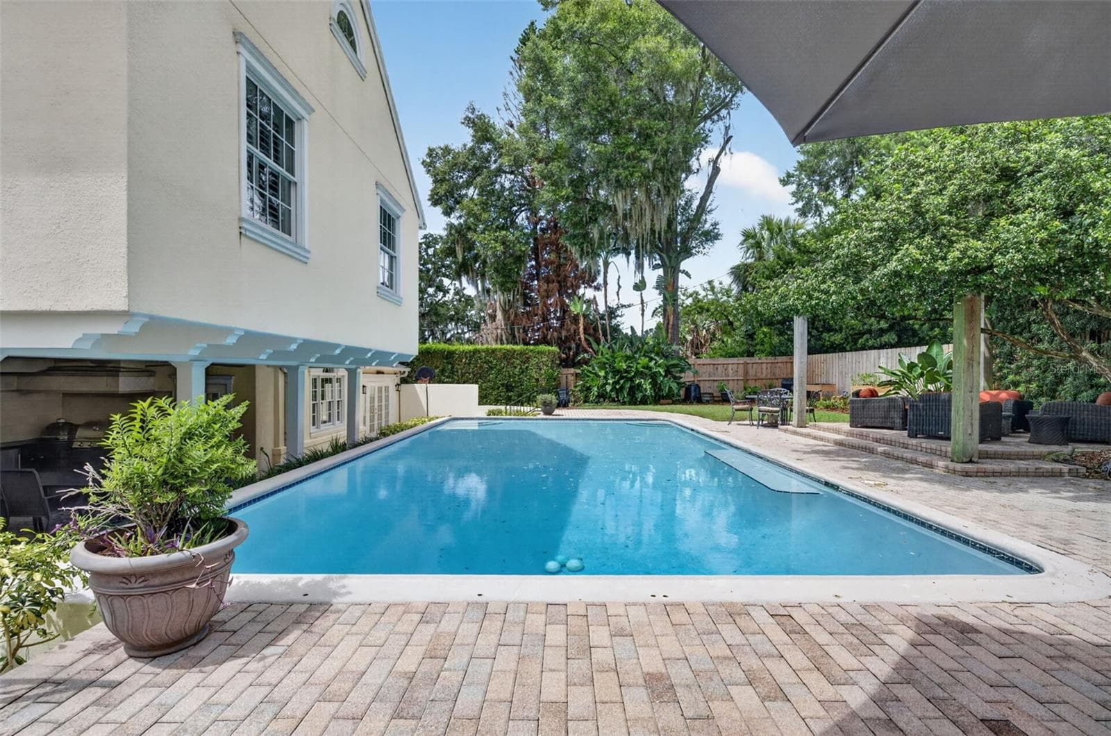 Large Swimming Pool & Generous Deck Space - 1221 DORCHESTER ST, ORLANDO