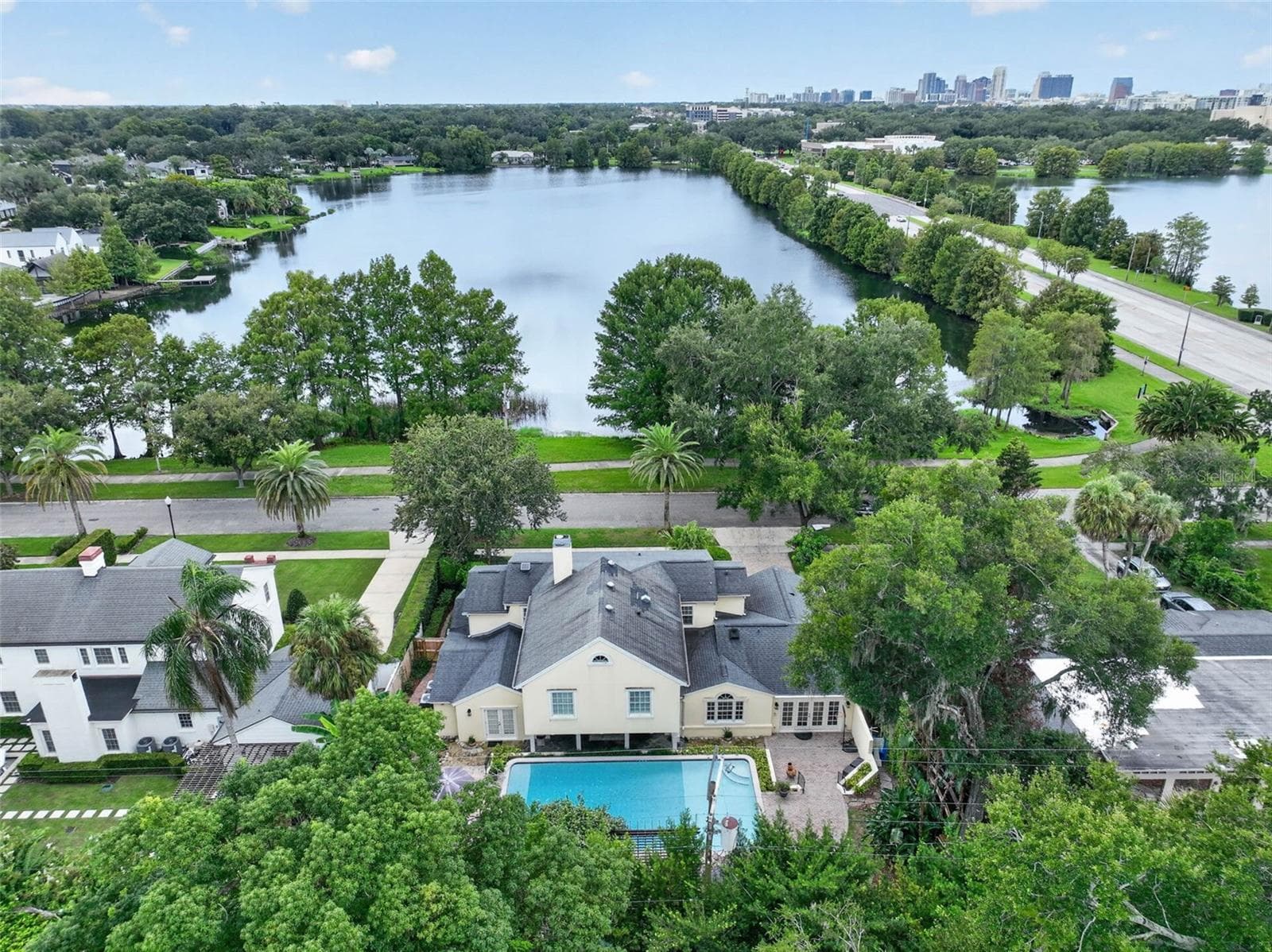 Aerial View – Lake Estelle & Downtown Orlando Skyline - 1221 DORCHESTER ST, ORLANDO