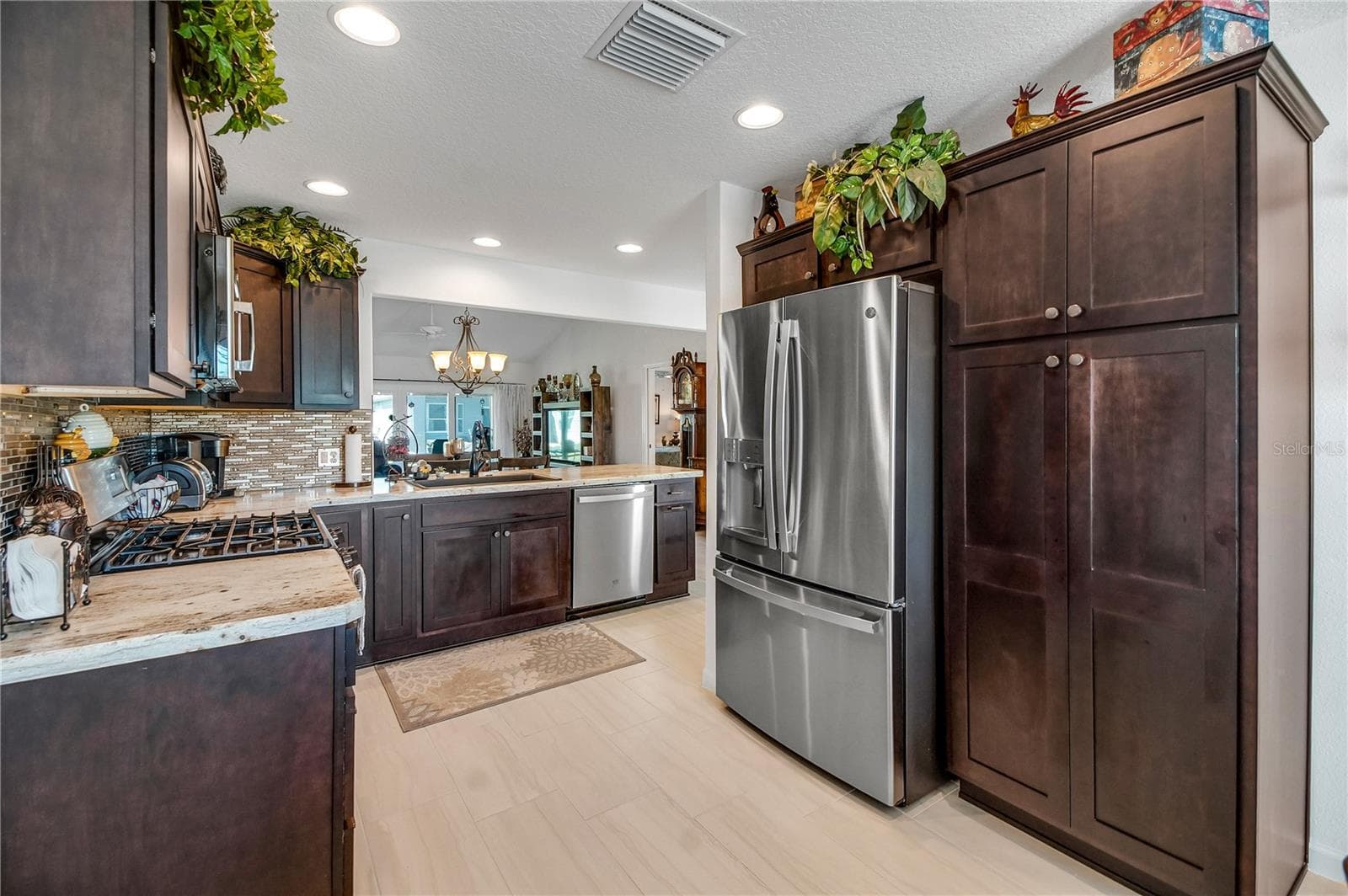 Single Family Residence at 939 EBLING LOOP, THE VILLAGES, photo 23 of 91