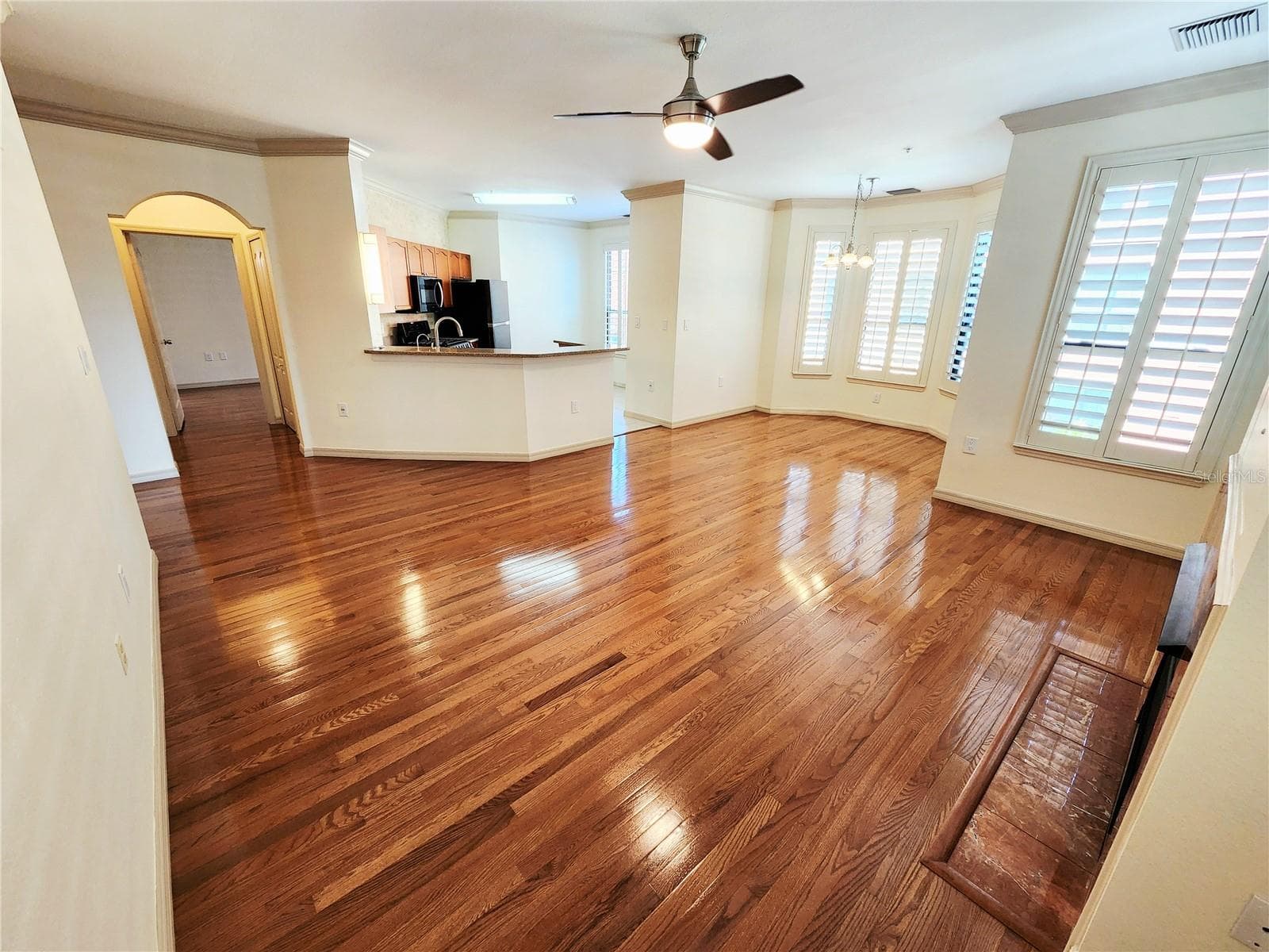 Condominium at 2733 VIA CIPRIANI #820B, CLEARWATER, photo 5 of 47