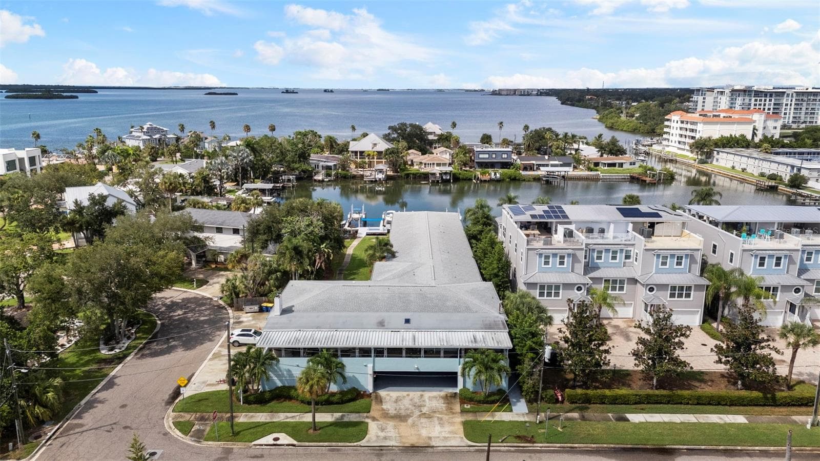 Condominium at 300 VENETIAN DR #1, CLEARWATER, photo 4 of 62
