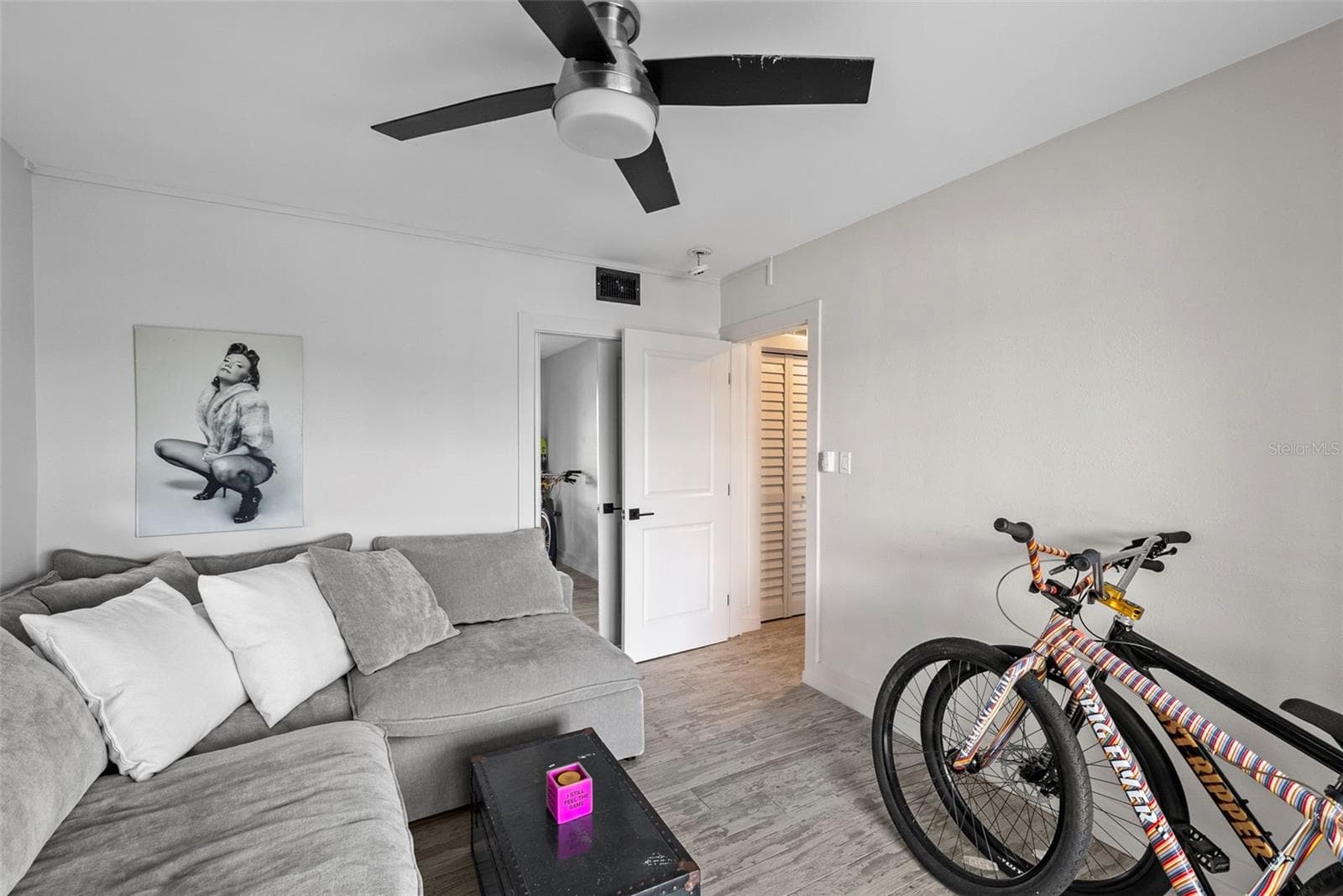 Condominium at 300 VENETIAN DR #1, CLEARWATER, photo 36 of 62