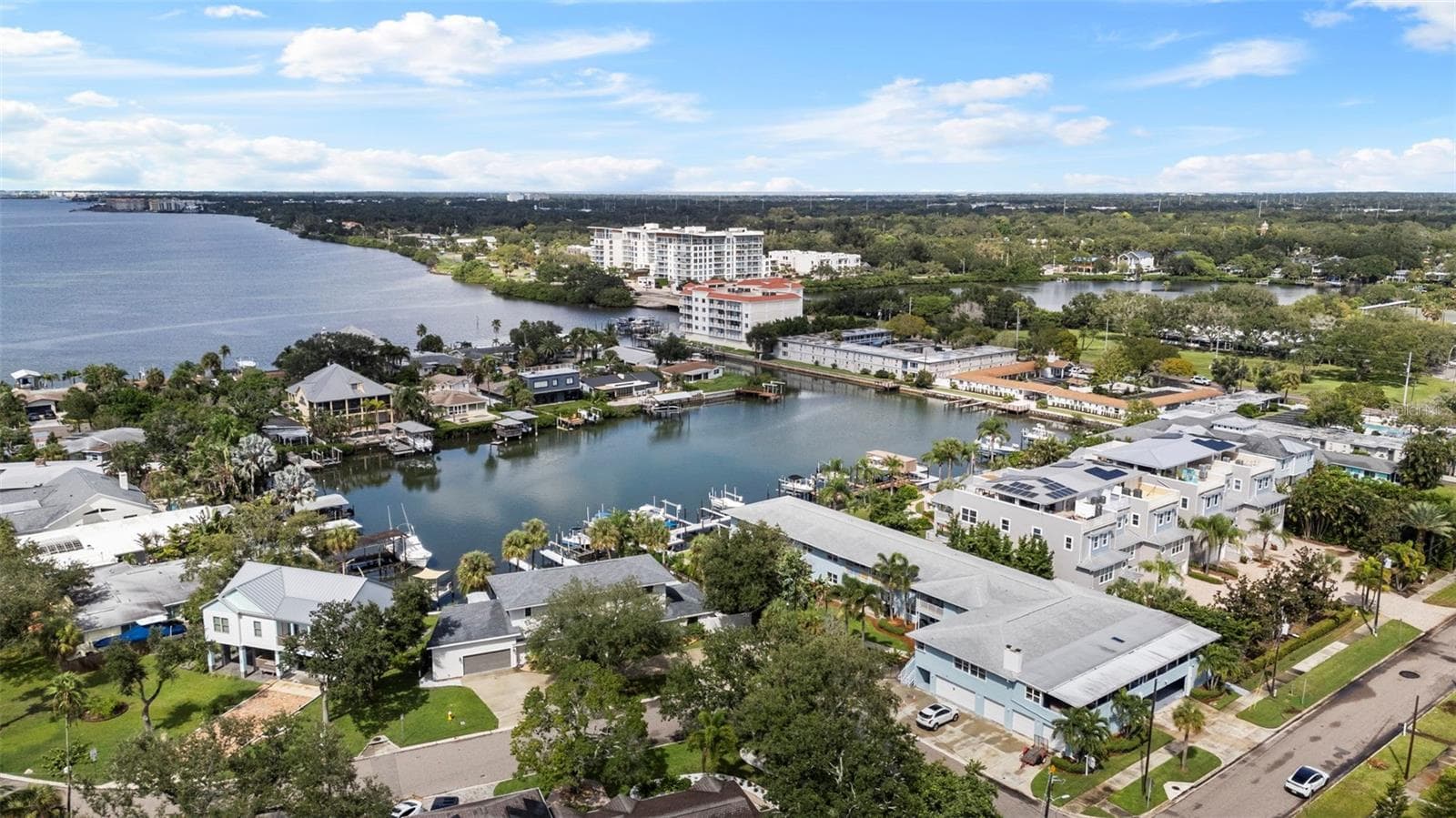 Condominium at 300 VENETIAN DR #1, CLEARWATER, photo 52 of 62