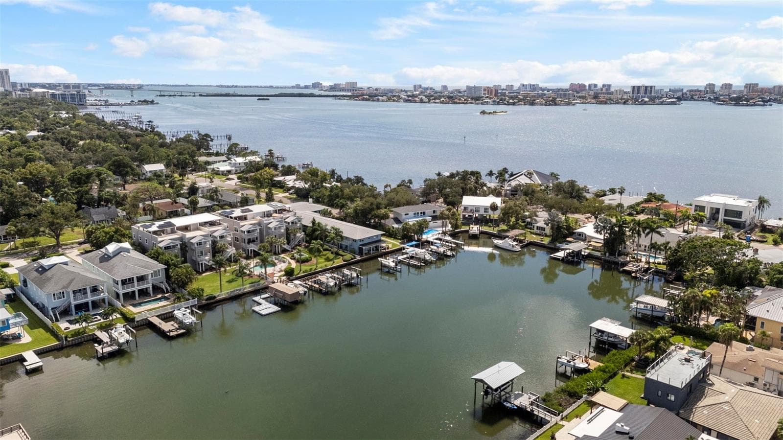 Condominium at 300 VENETIAN DR #1, CLEARWATER, photo 56 of 62