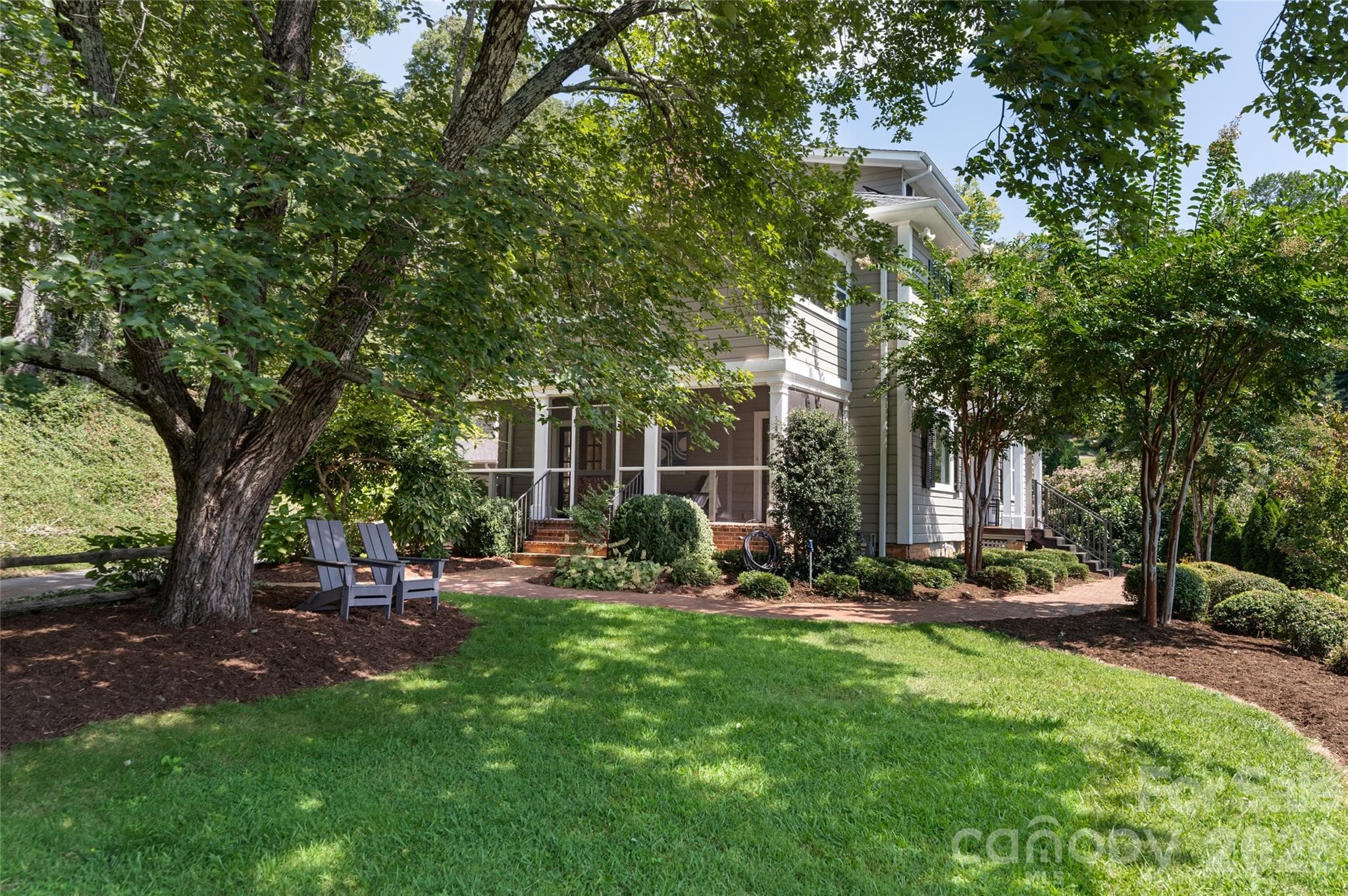 The perfect outdoor space connected to the screened in porch - 35 Elias Place, Asheville