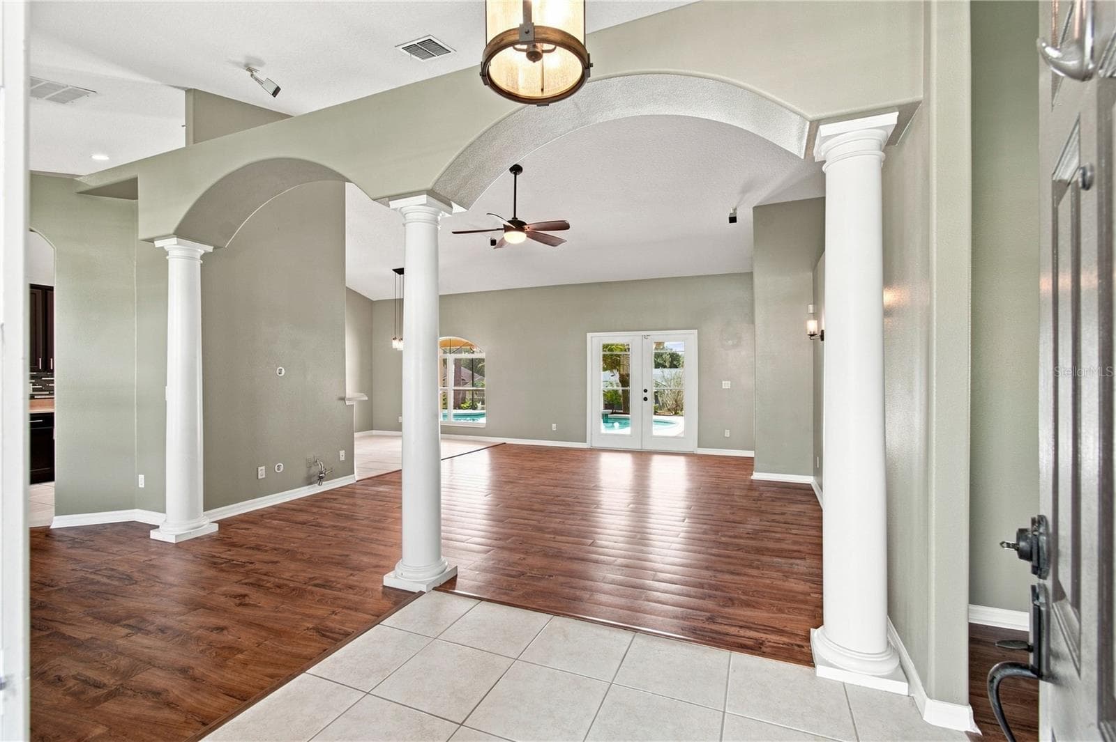 Single Family Residence at 13059 SANDY PINE LN, CLERMONT, photo 4 of 47