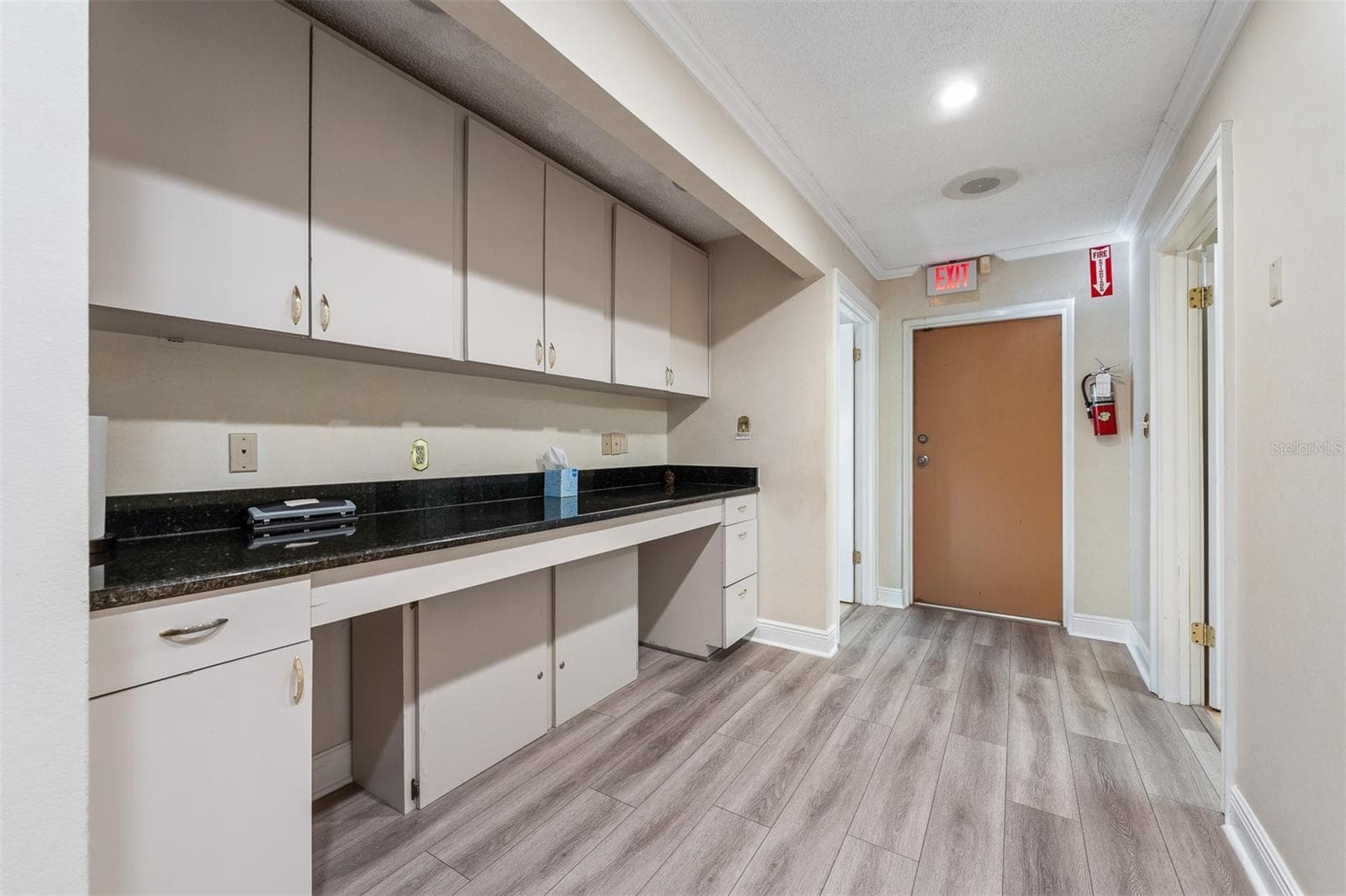Medical Office at 7210 CURRY FORD RD #2B, ORLANDO, photo 11 of 32