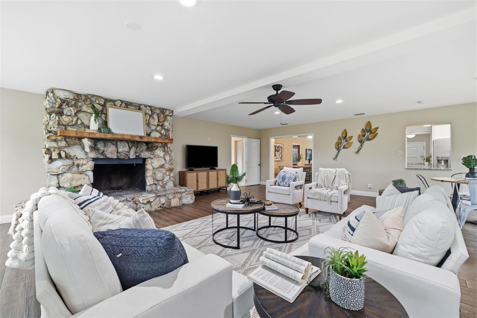Single Family Residence at 11714 N ROME AVE, TAMPA, photo 6 of 57