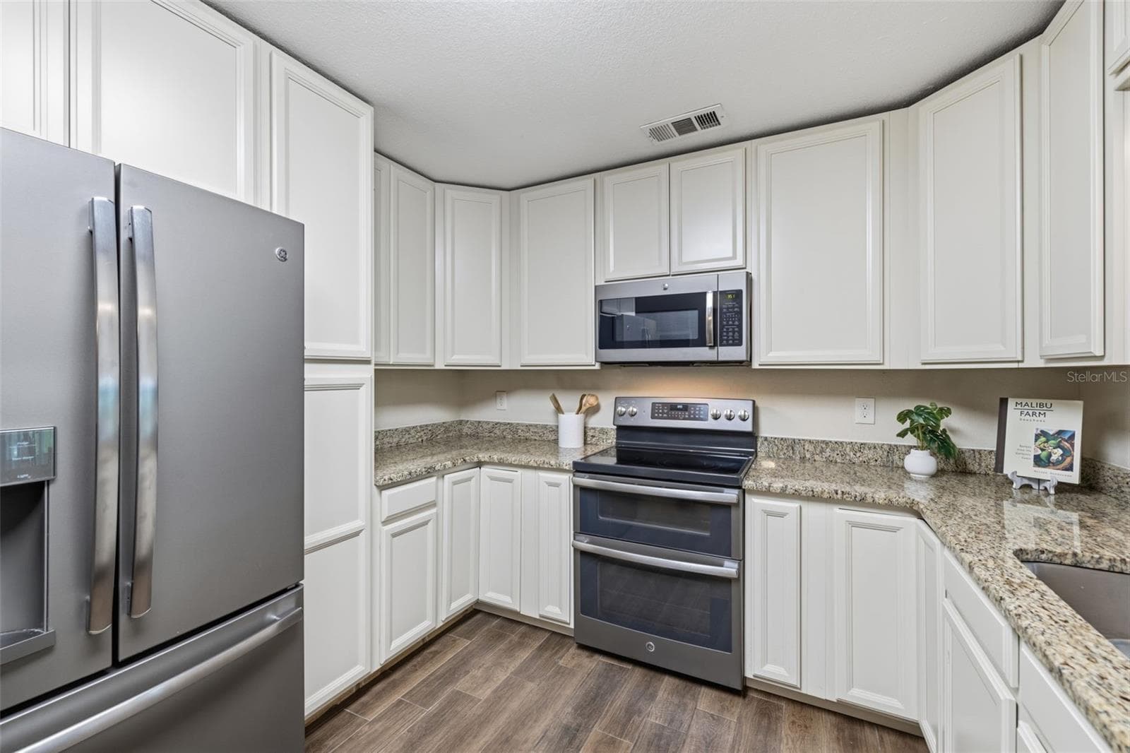 Single Family Residence at 11714 N ROME AVE, TAMPA, photo 22 of 57