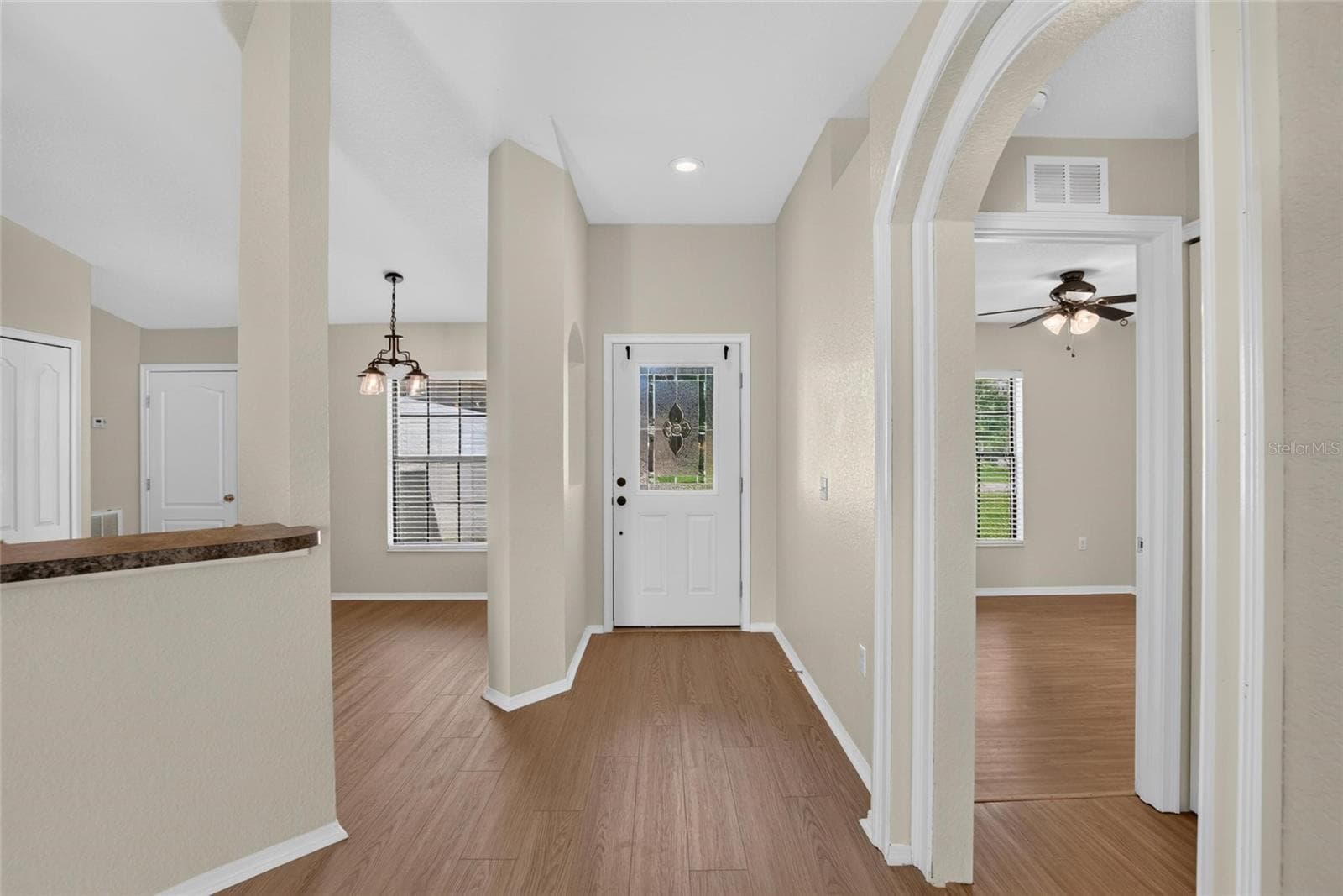 Single Family Residence at 212 MAJESTIC GARDENS LN, WINTER HAVEN, photo 11 of 48