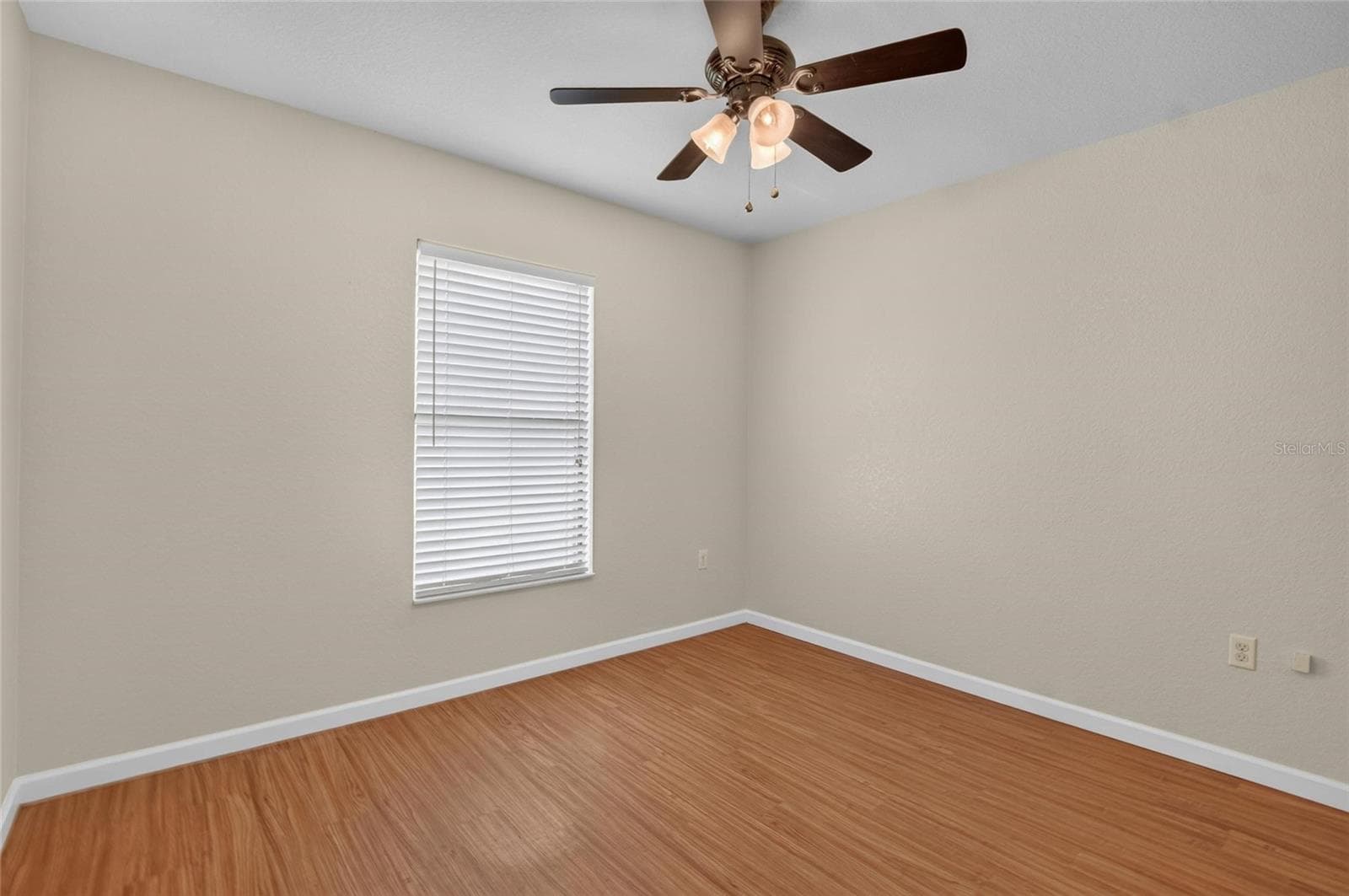 Single Family Residence at 212 MAJESTIC GARDENS LN, WINTER HAVEN, photo 36 of 48