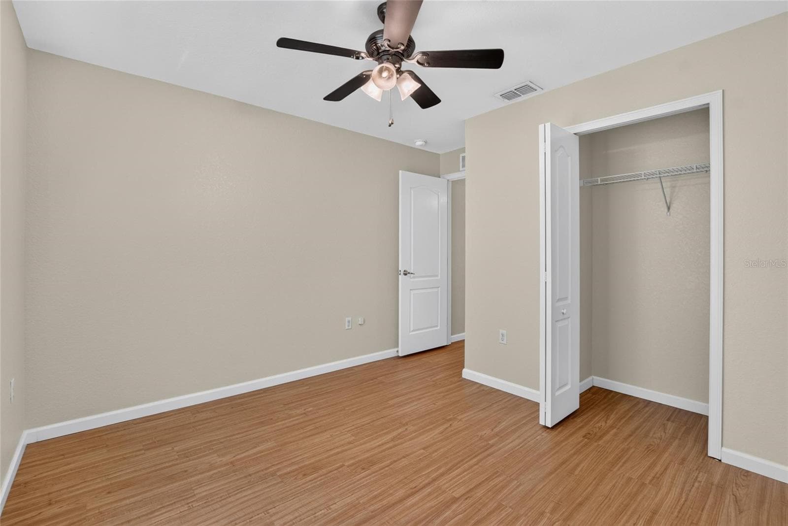 Single Family Residence at 212 MAJESTIC GARDENS LN, WINTER HAVEN, photo 38 of 48