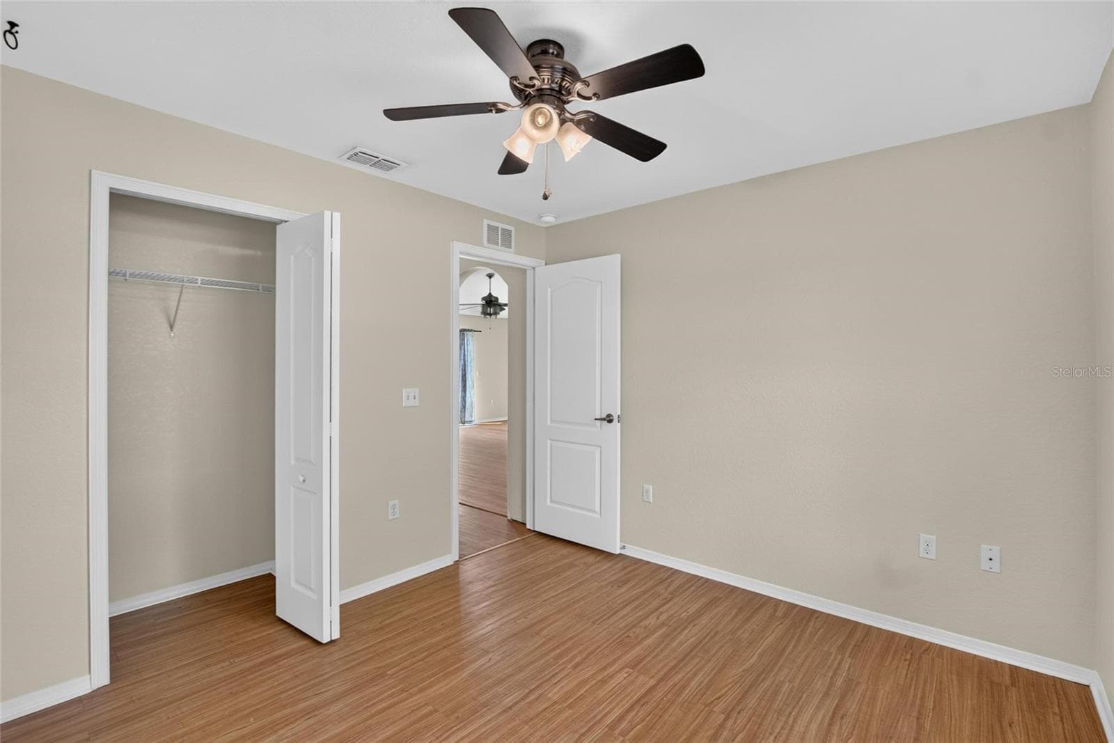 Single Family Residence at 212 MAJESTIC GARDENS LN, WINTER HAVEN, photo 40 of 48