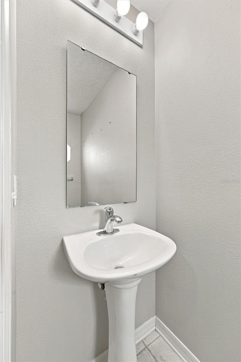 Townhouse at 3805 EXETER LN, LAKELAND, photo 44 of 52