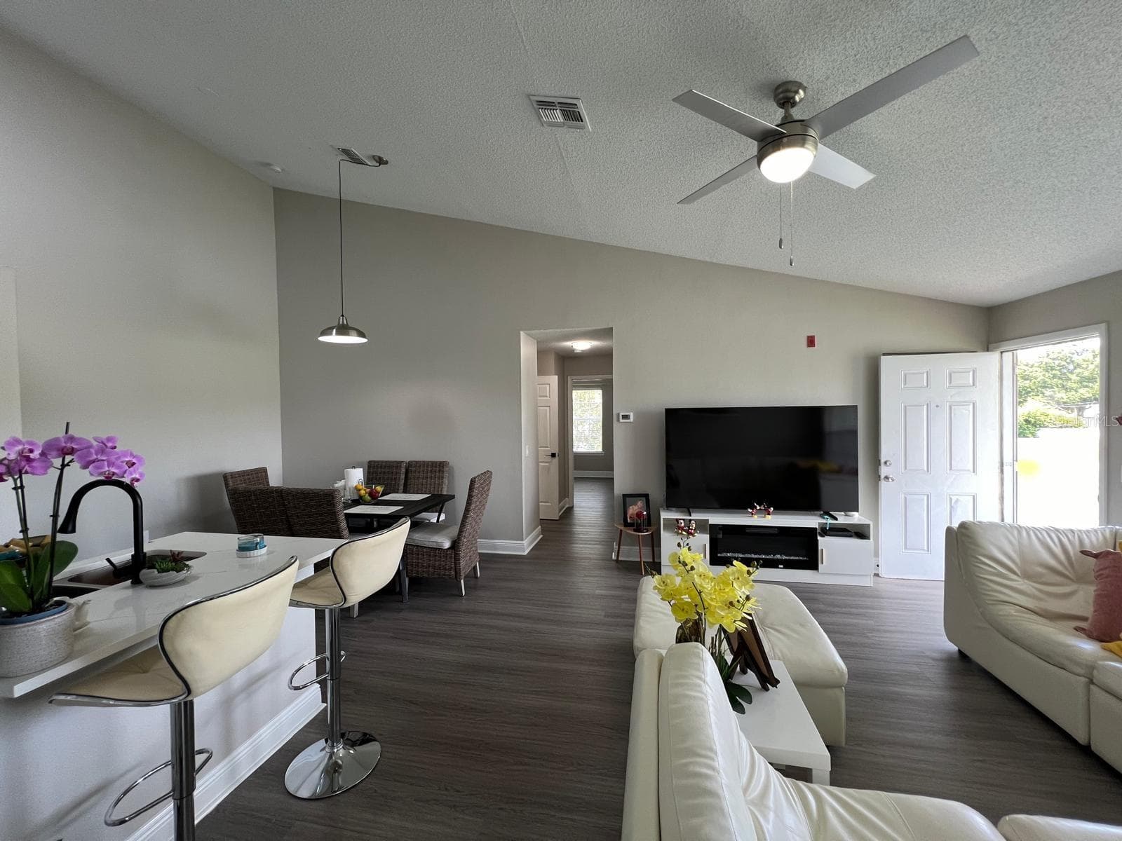 Condominium at 1213 BERMUDA LAKES LN #208, KISSIMMEE, photo 10 of 16