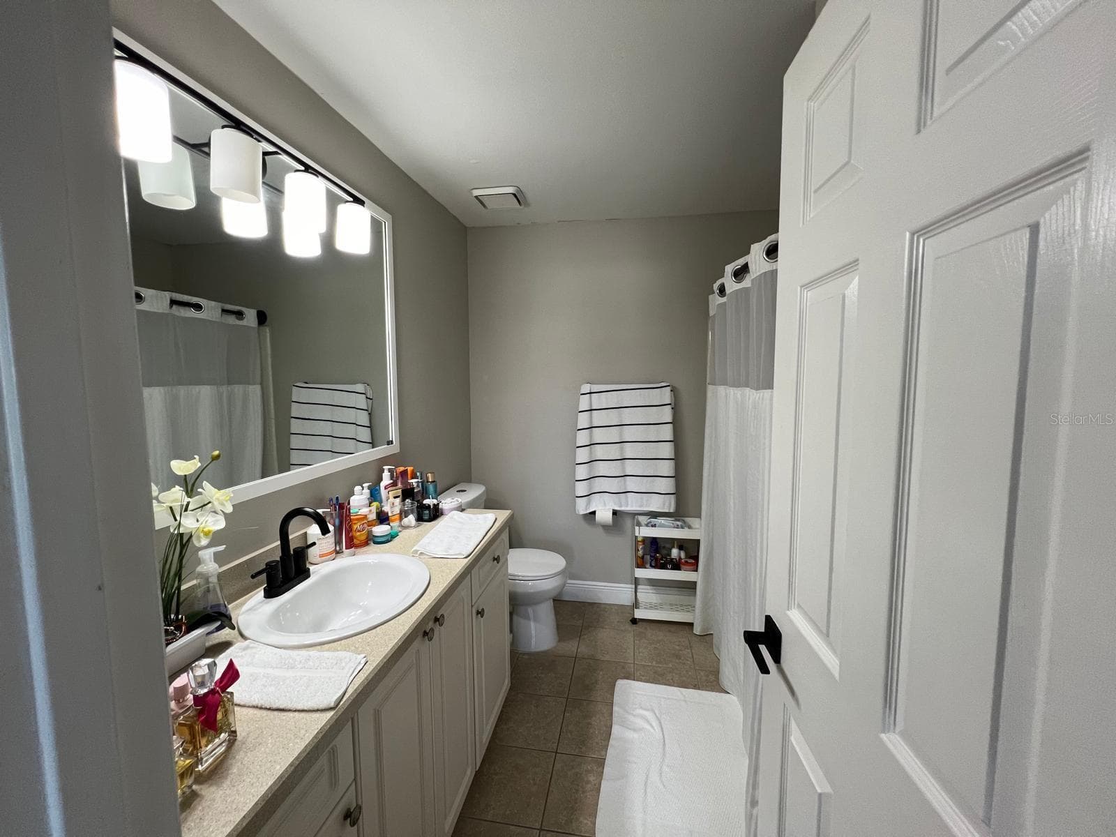 Condominium at 1213 BERMUDA LAKES LN #208, KISSIMMEE, photo 13 of 16