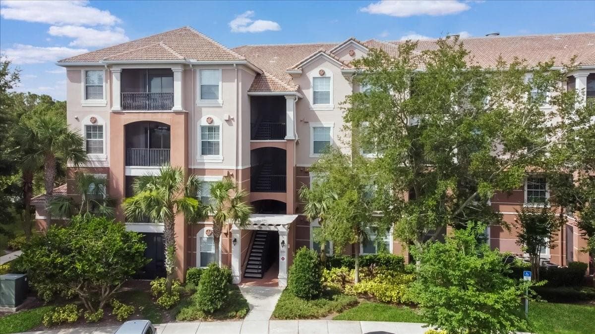 8304 PORTOFINO DR #103