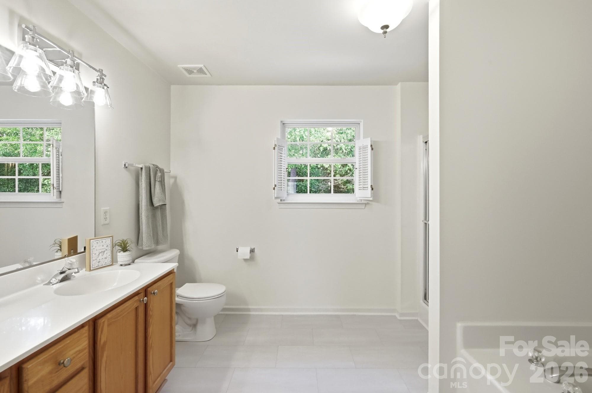 Primary Bath - 7202 Red Bush Court, Indian Trail