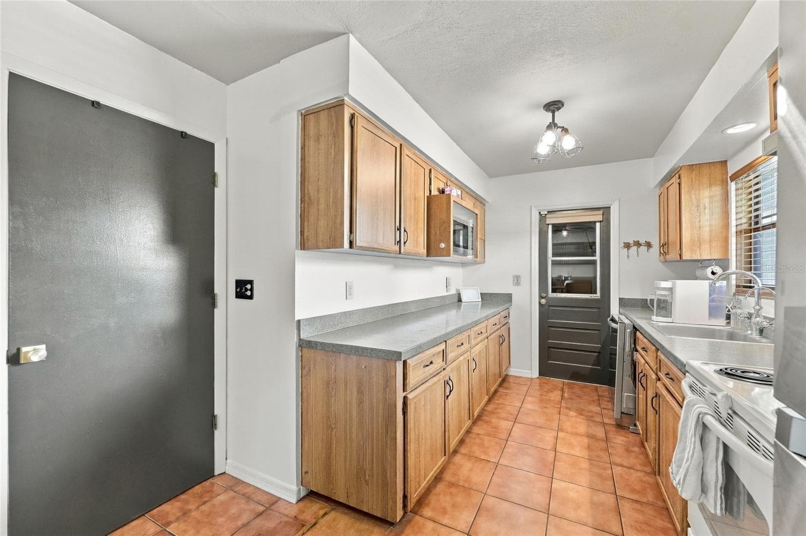 Single Family Residence at 3318 FLORENE DR, ORLANDO, photo 16 of 37