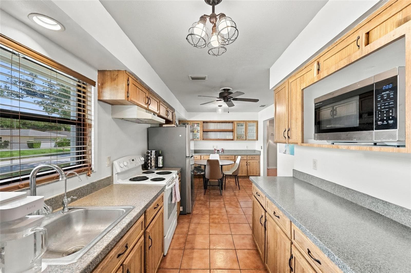 Single Family Residence at 3318 FLORENE DR, ORLANDO, photo 17 of 37