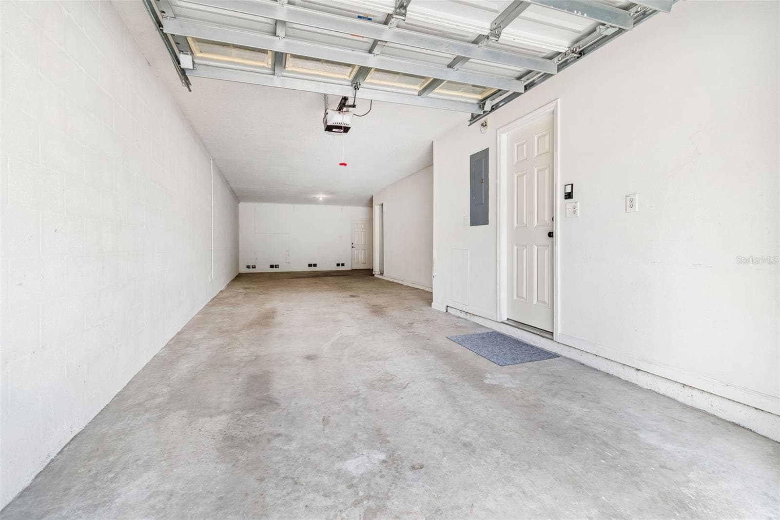 Townhouse at 504 WHEATON TRENT PL, TAMPA, photo 22 of 29