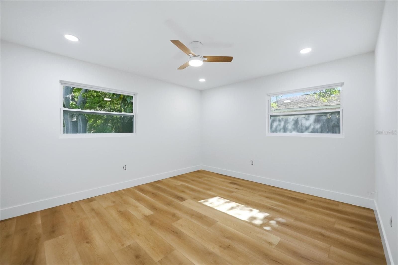 Single Family Residence at 4803 21ST AVE W, BRADENTON, photo 22 of 34