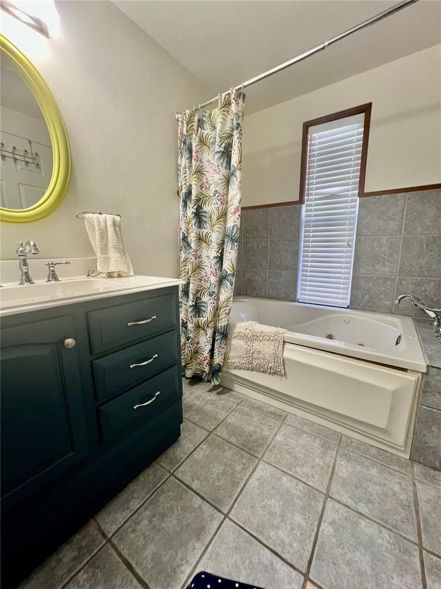 Mobile Home at 143 S PORT DR, VENICE, photo 12 of 16