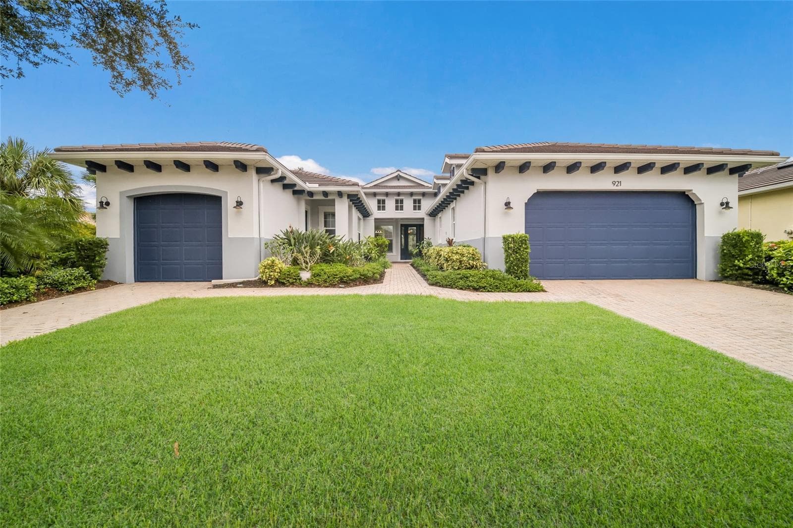 Single Family Residence at 921 RIVERSCAPE ST, BRADENTON