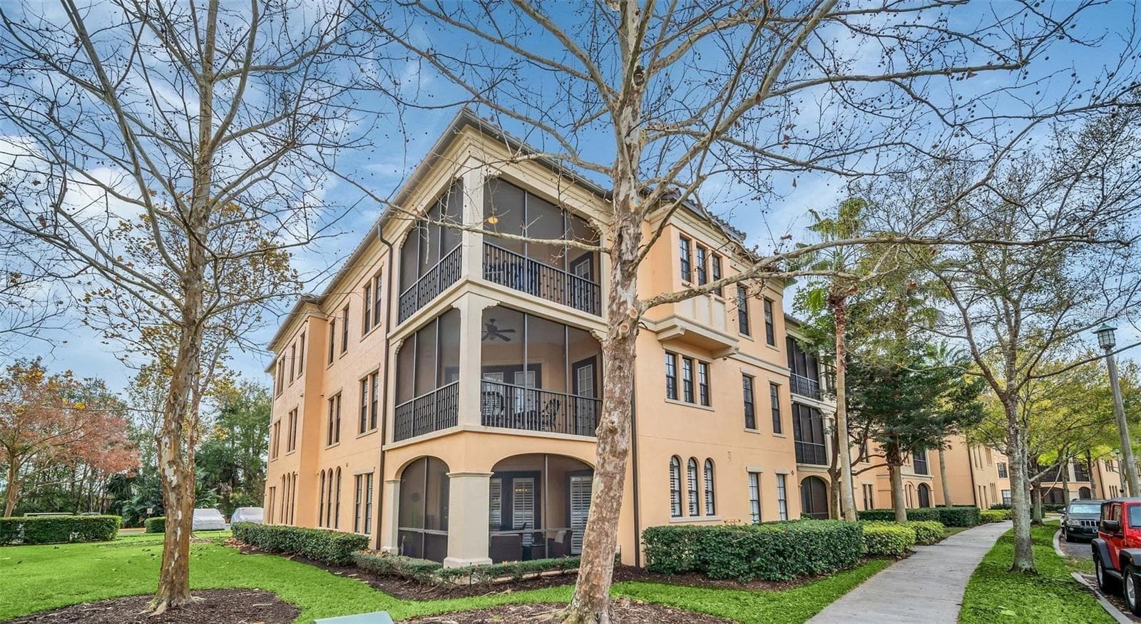 513 MIRASOL CIR #101