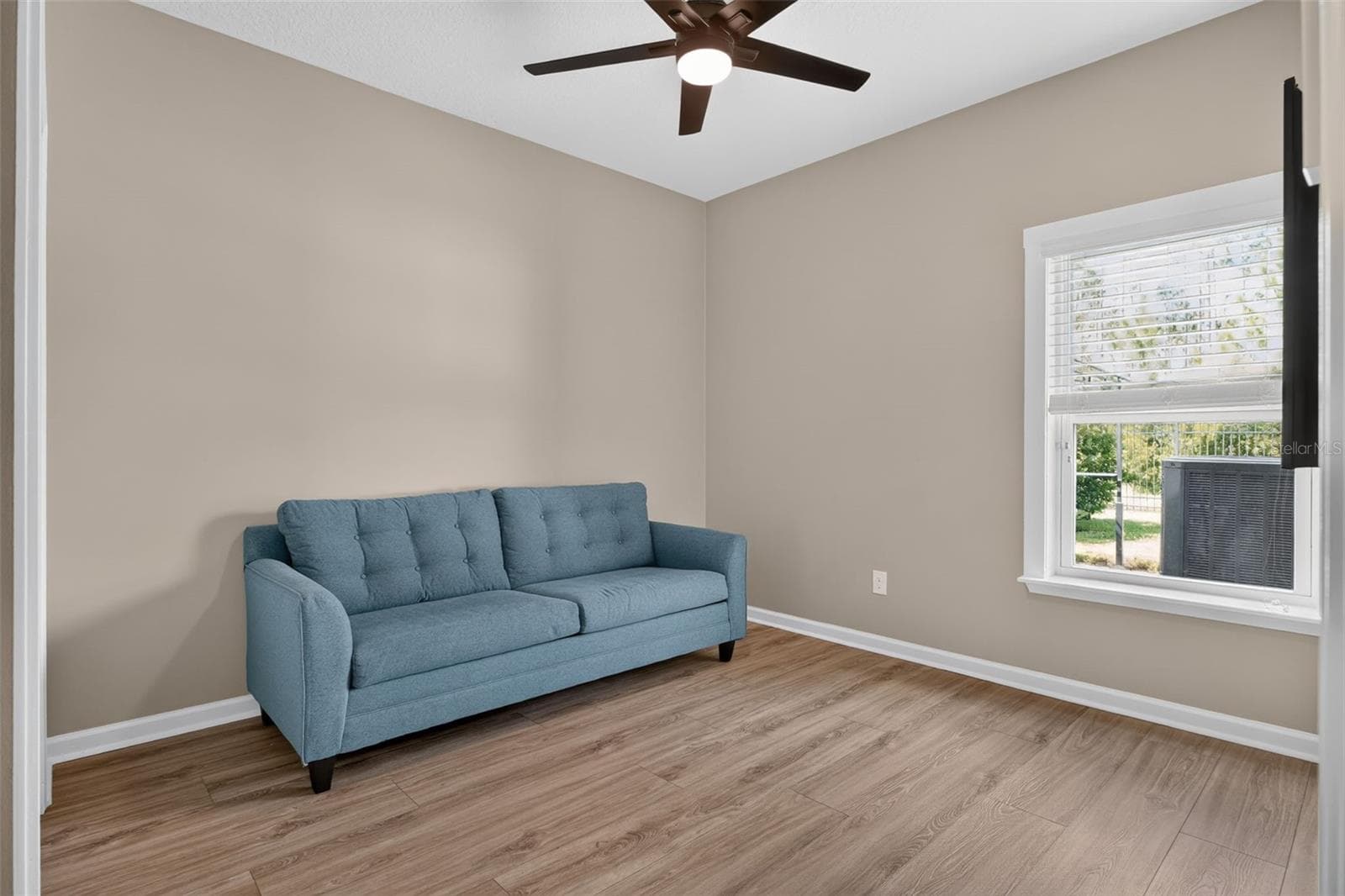 Single Family Residence at 161 S COOPERS HAWK WAY, PALM COAST, photo 45 of 74