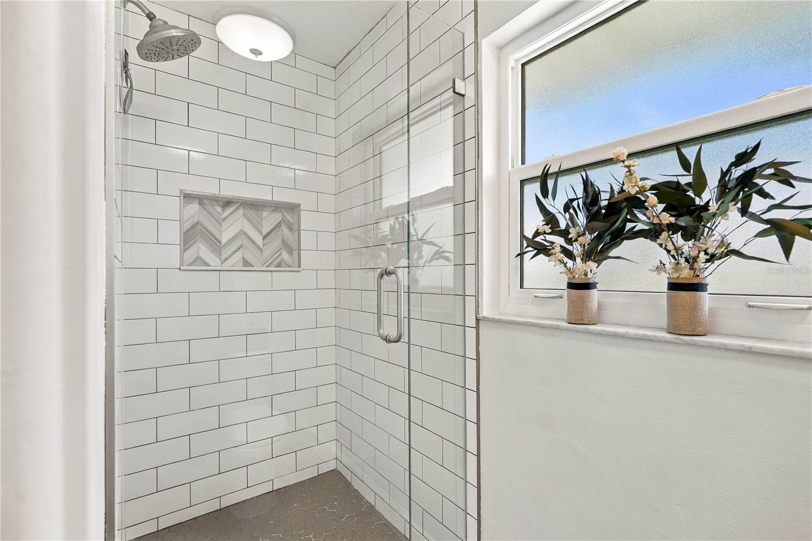 Single Family Residence at 6610 ORANGE KNOLL DR, BELLE ISLE, photo 19 of 43