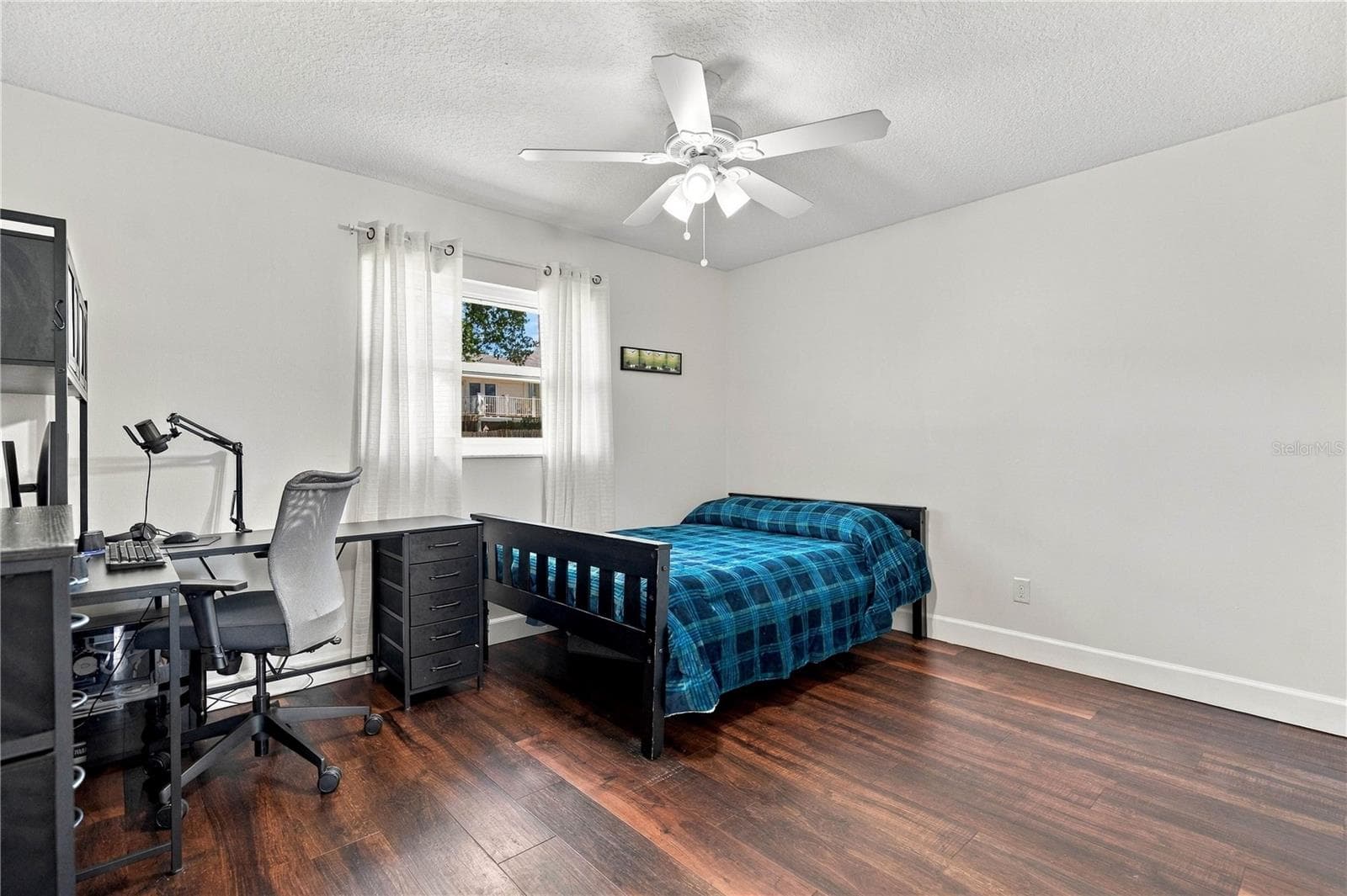 Single Family Residence at 6610 ORANGE KNOLL DR, BELLE ISLE, photo 21 of 43