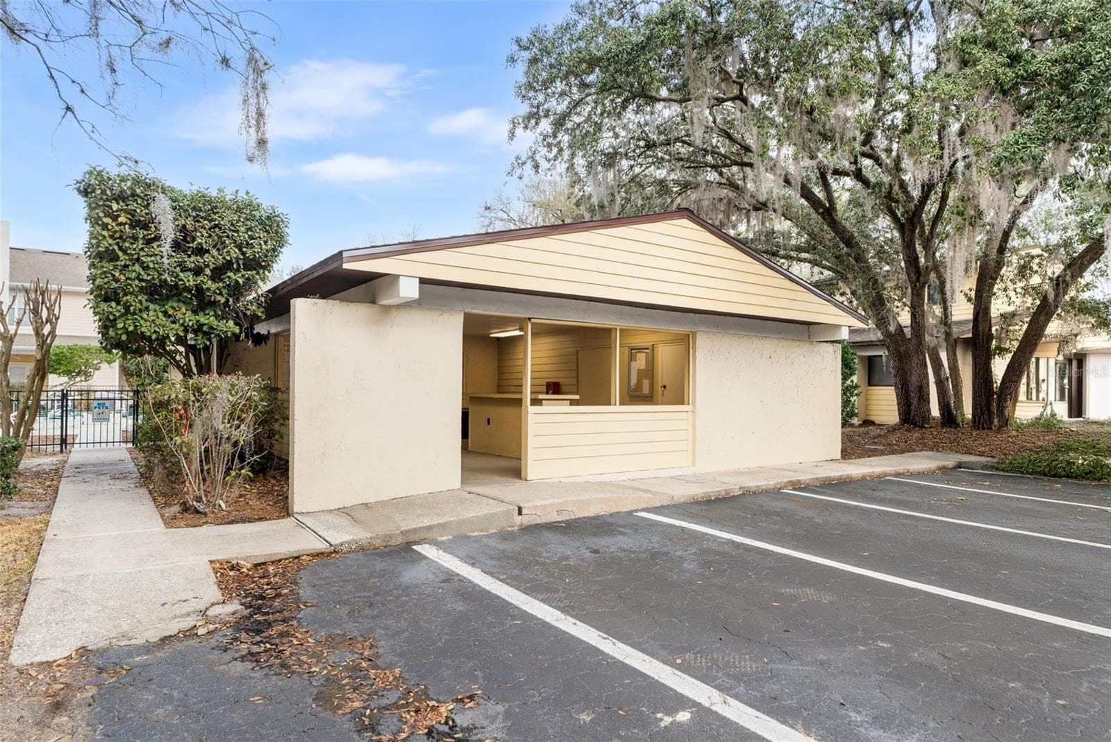 Condominium at 2508 SW 35TH PL #J-58, GAINESVILLE, photo 20 of 27