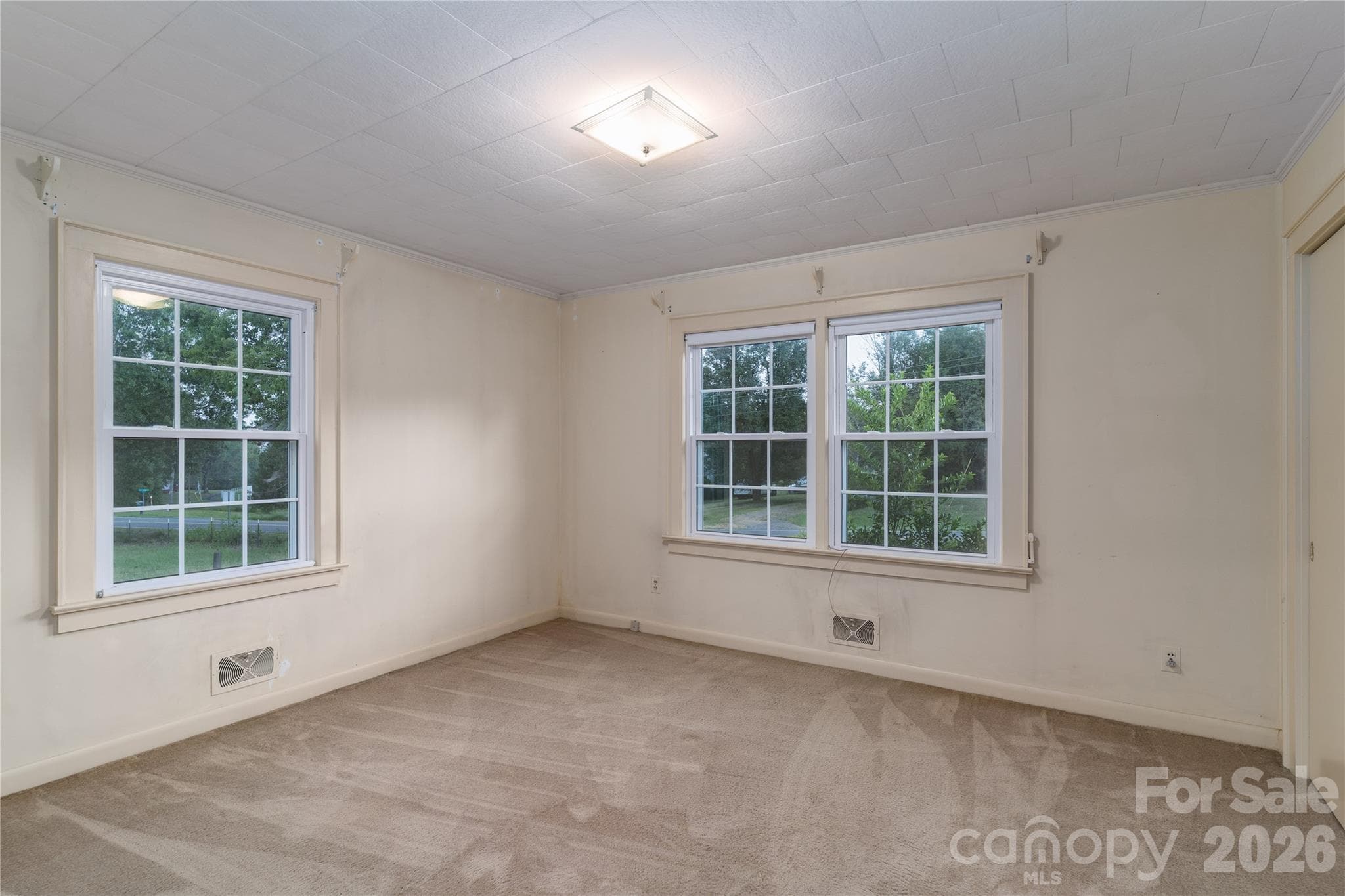 Single Family Residence at 5271 Harris Farm Road, Hickory, photo 32 of 46