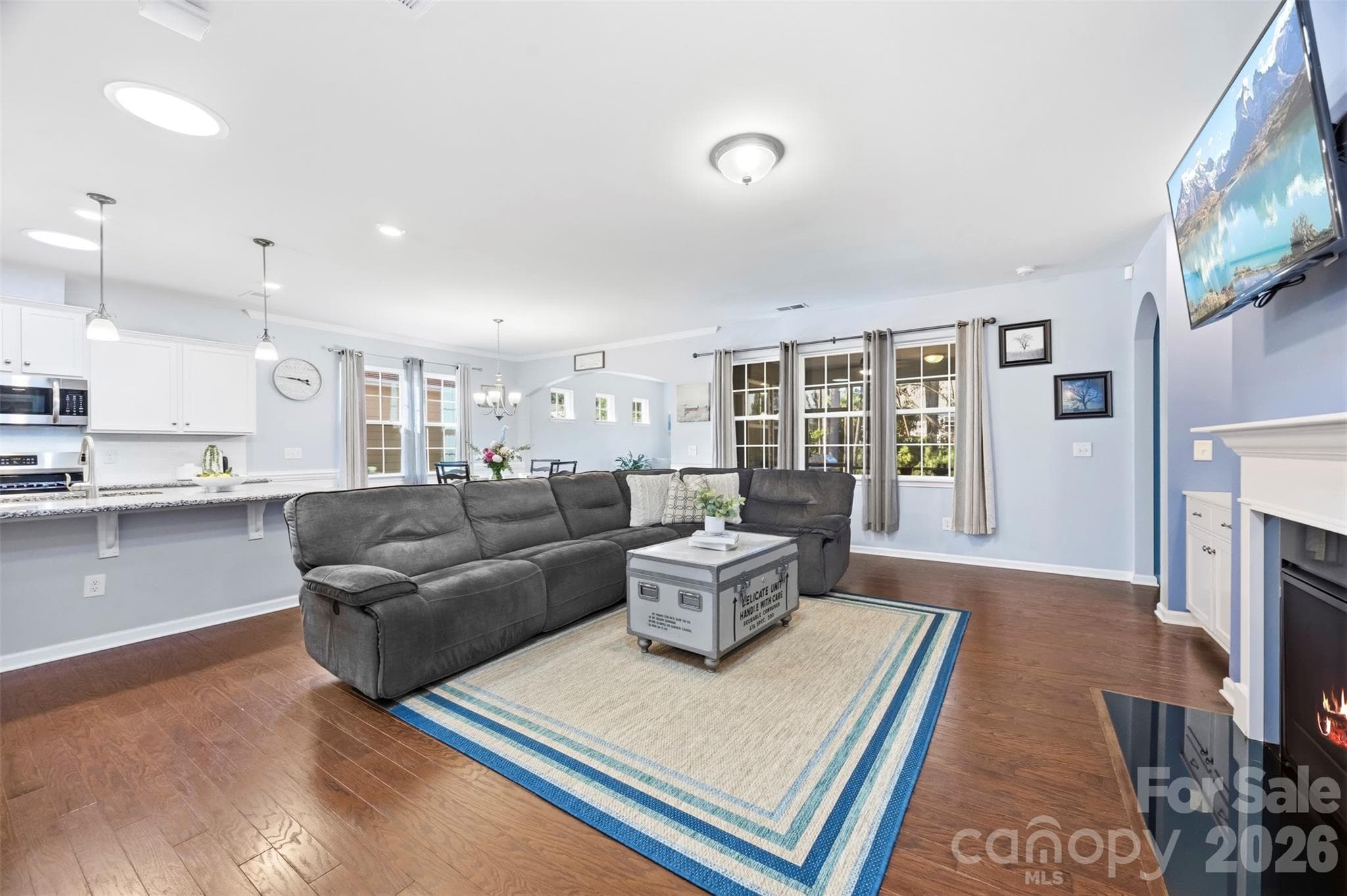 Single Family Residence at 140 Picasso Trail, Mount Holly, photo 5 of 37