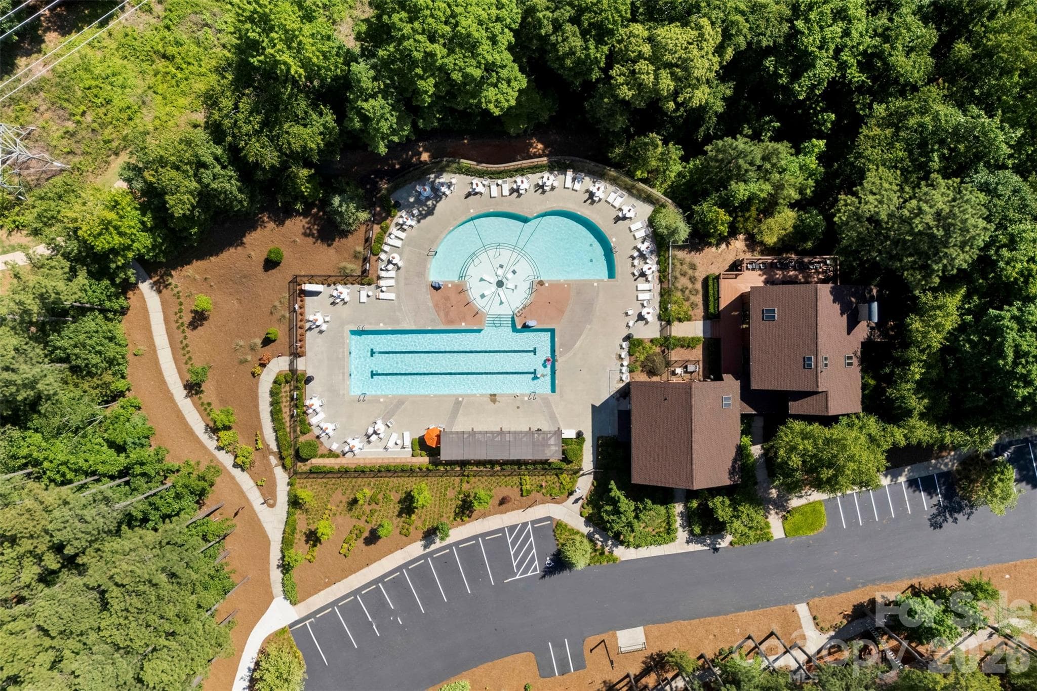 Single Family Residence at 140 Picasso Trail, Mount Holly, photo 34 of 37