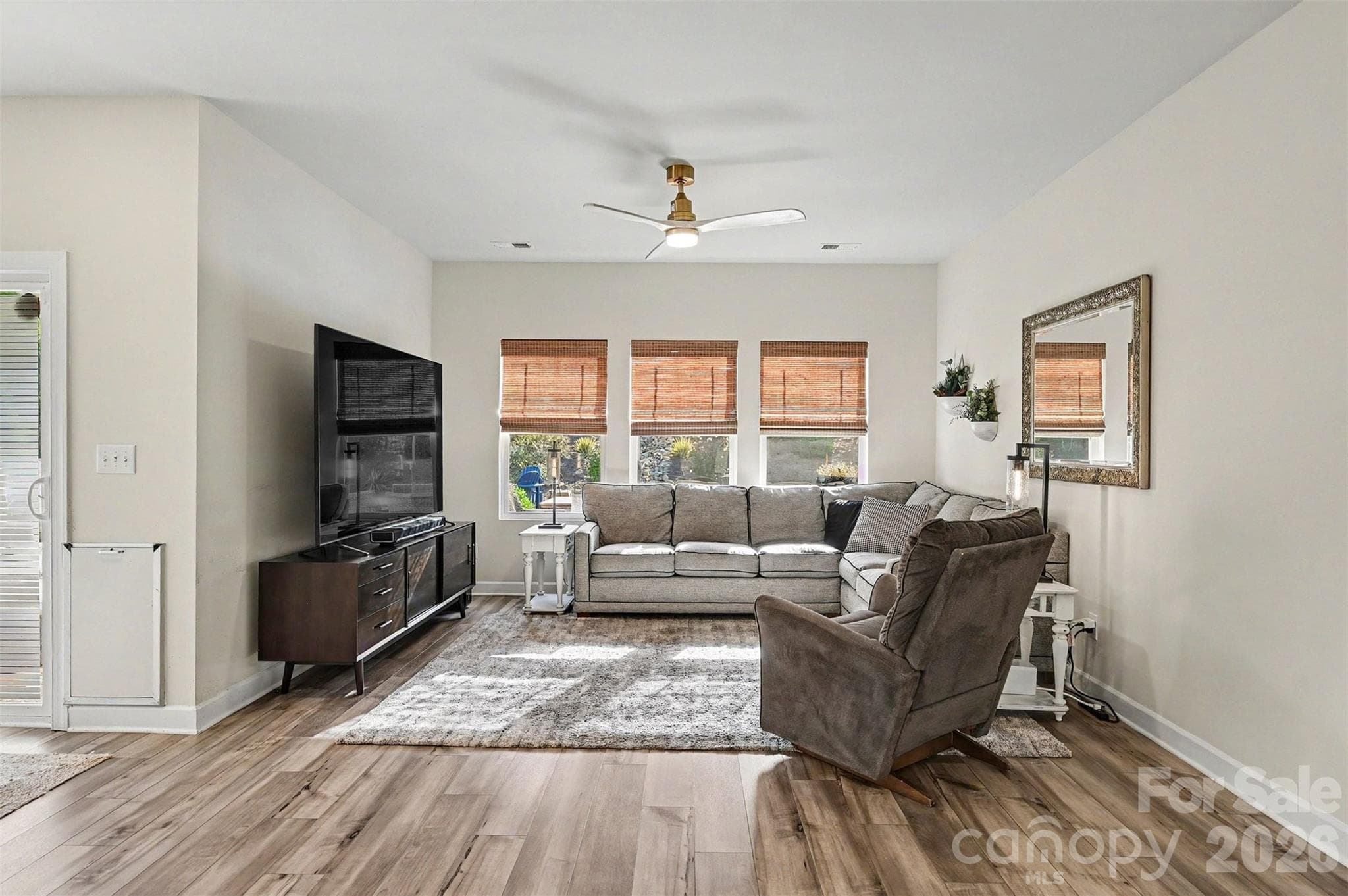 Single Family Residence at 6411 Barcelona Way, Charlotte, photo 11 of 44