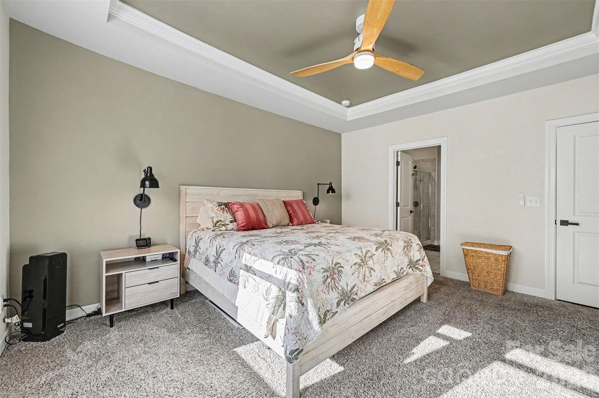 Single Family Residence at 6411 Barcelona Way, Charlotte, photo 19 of 44