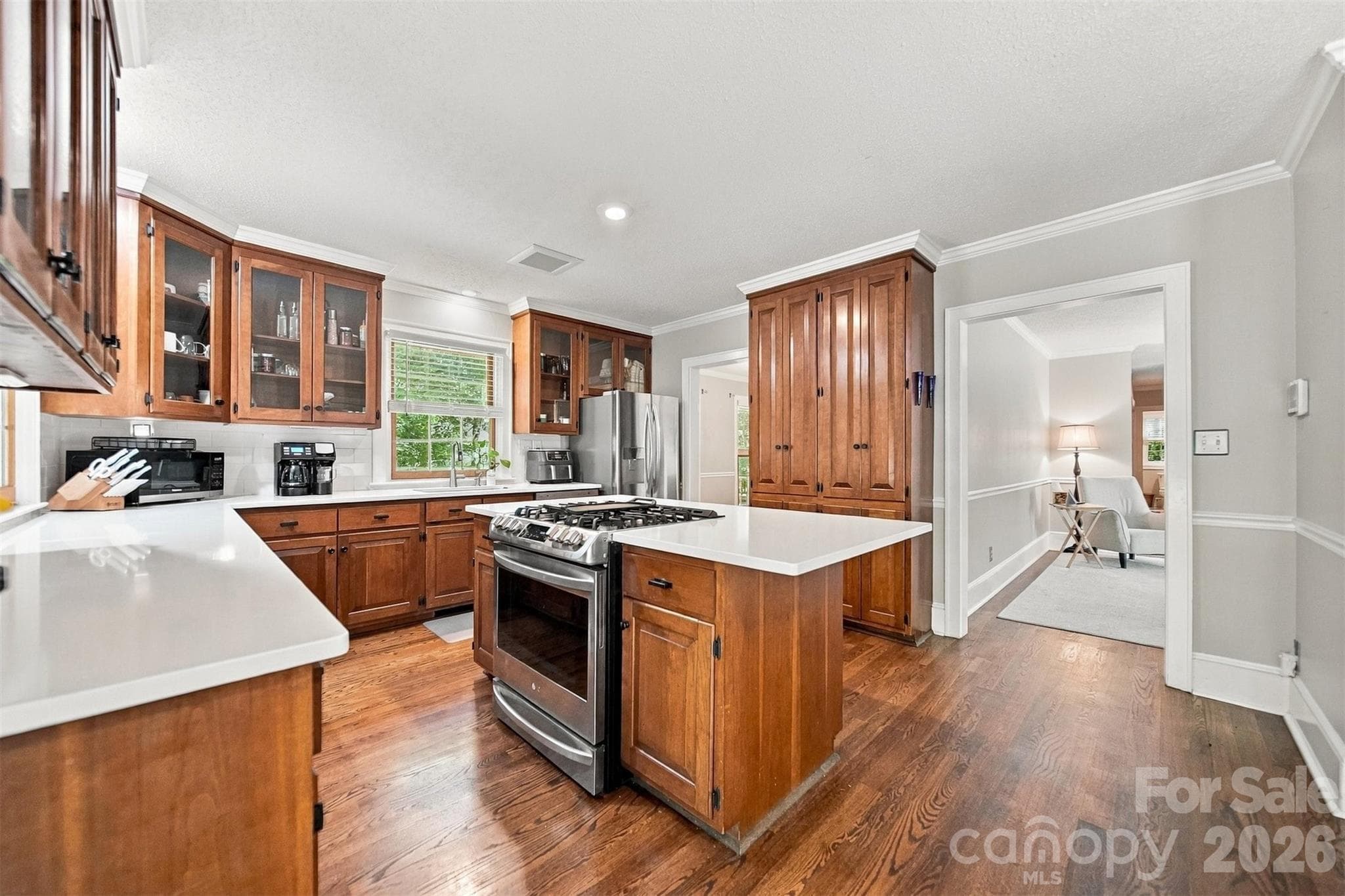 Single Family Residence at 1602 Fairway Drive, Newton, photo 7 of 46