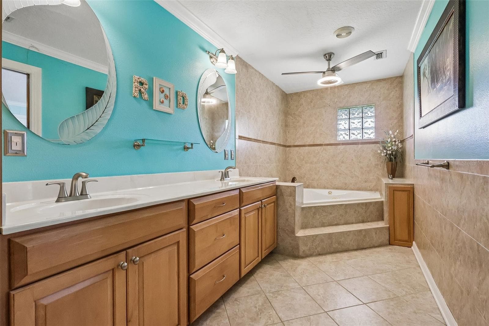 Primary Bathroom - 28116 LOIS DR, TAVARES