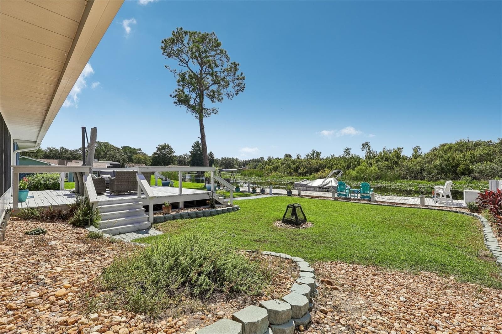Canal leads to Lake Beauclaire, Lake Dora, Mount Dora and onto the Harris Chain of Lakes - 28116 LOIS DR, TAVARES
