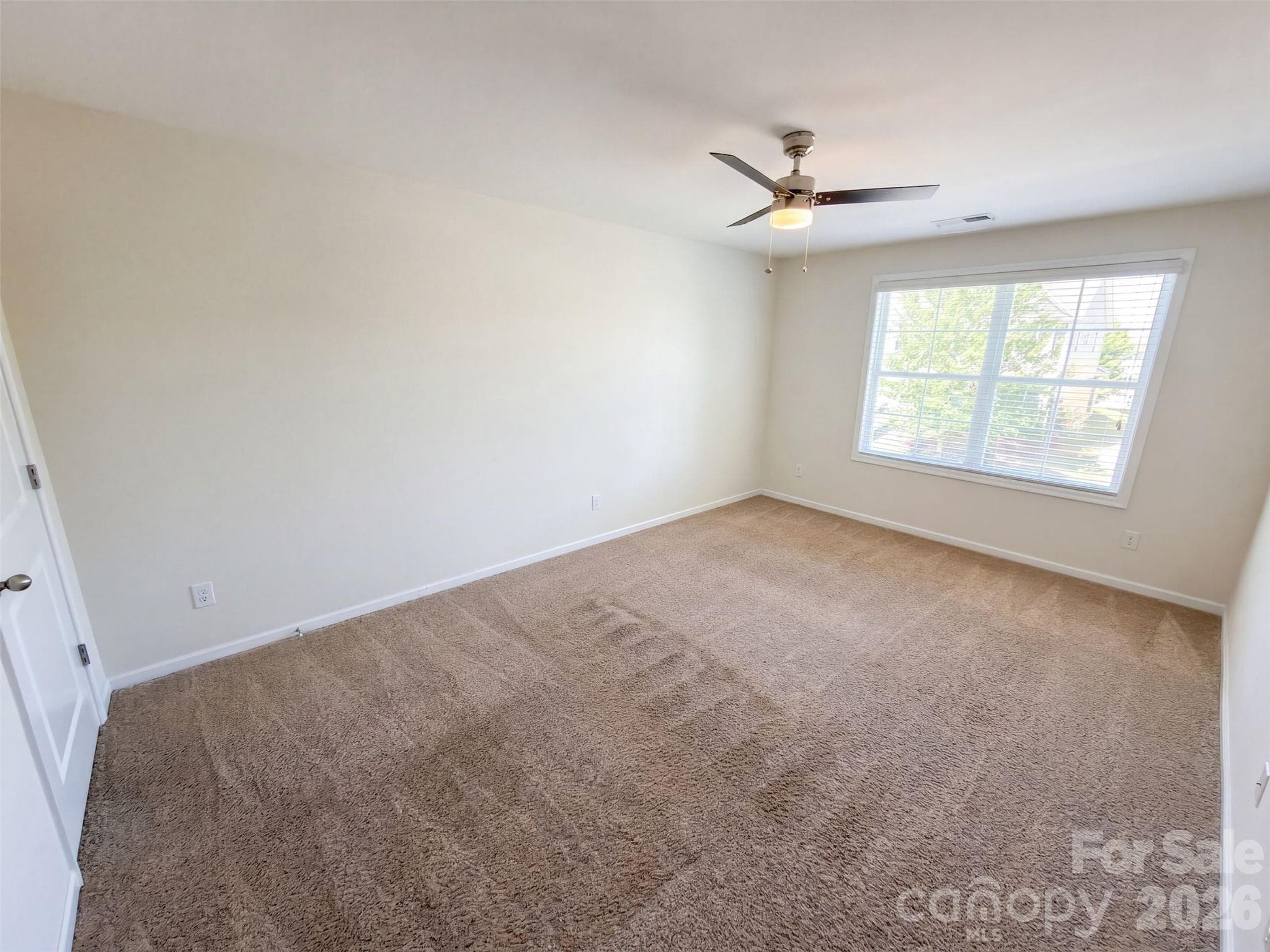 Single Family Residence at 5015 Sea Cliff Lane, Lancaster, photo 10 of 15