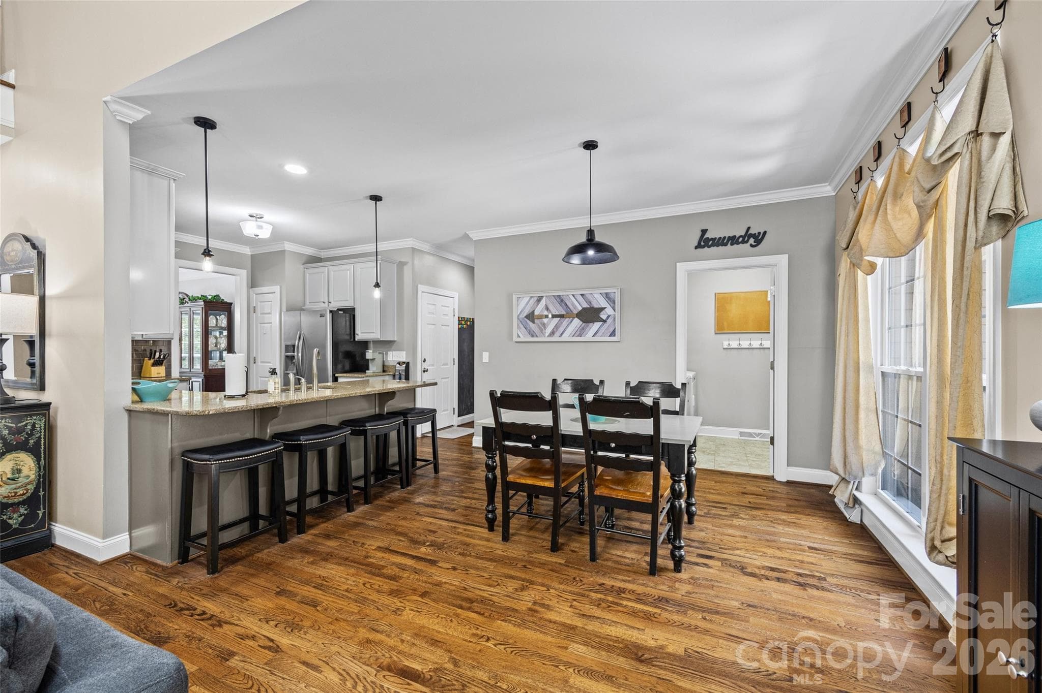 Single Family Residence at 1063 Hunters Run Drive, Tega Cay, photo 8 of 41